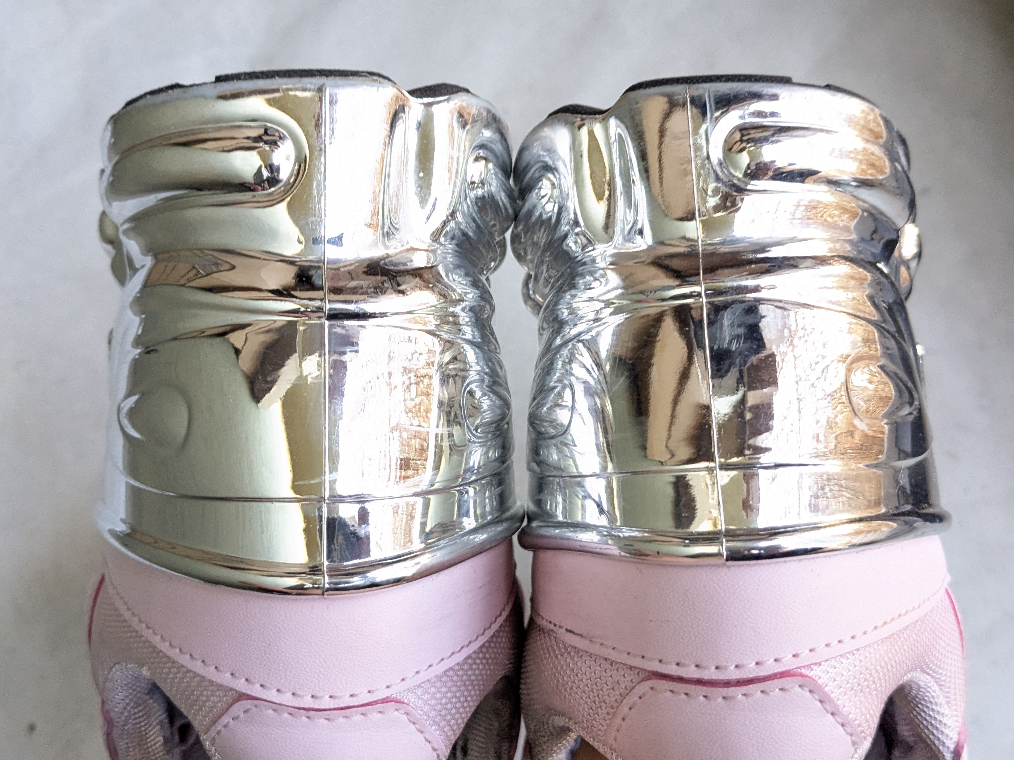 Adidas × Raf Simons Adidas Ozweego Mirrored Pink 11 Silver Chrome Size US 11 / EU 44 - 15 Thumbnail