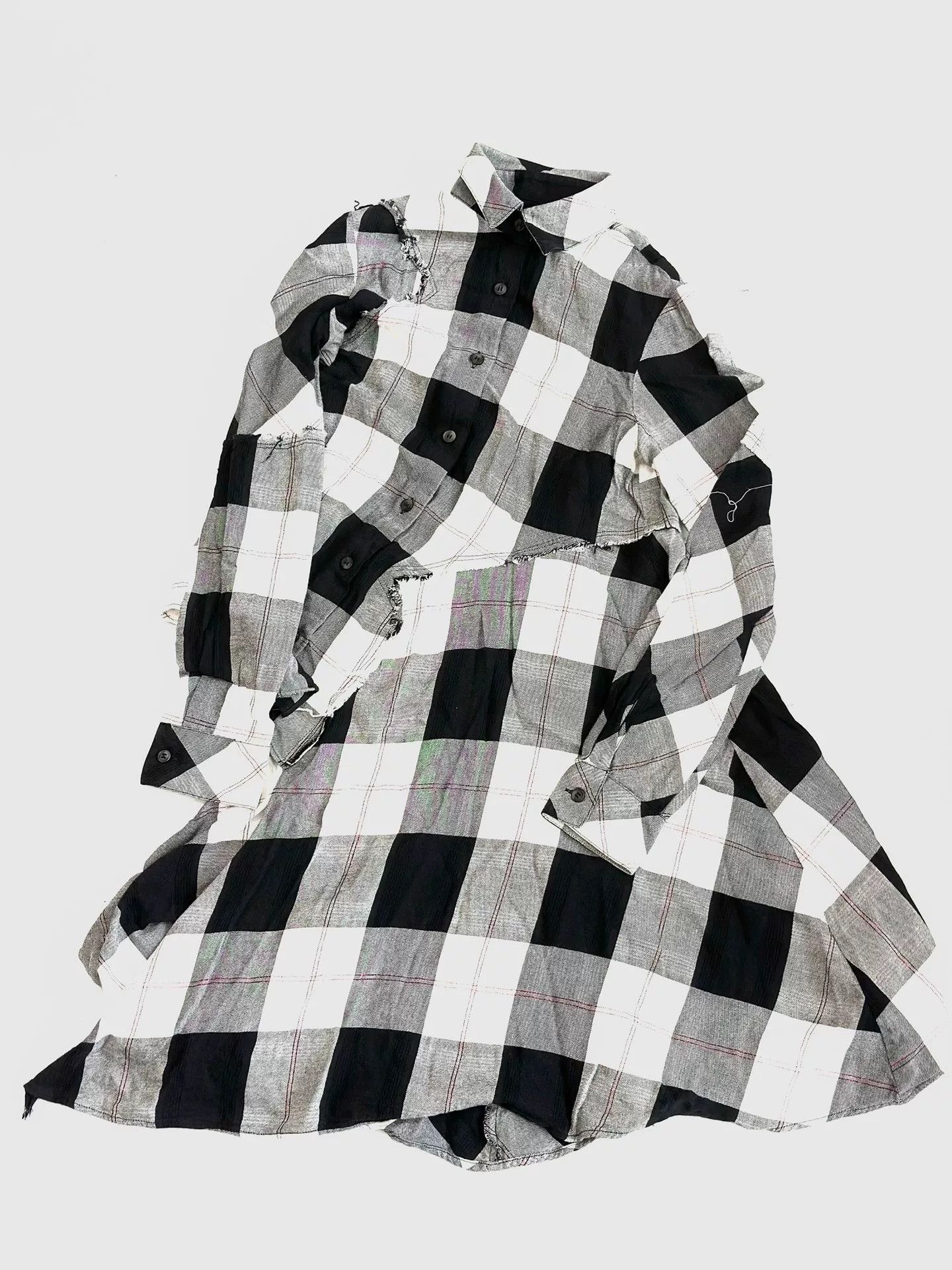 Maison Margiela MM6 Deconstructed Asymmetric Plaid Cotton Shirt Size US M / EU 48-50 / 2 - 1 Thumbnail