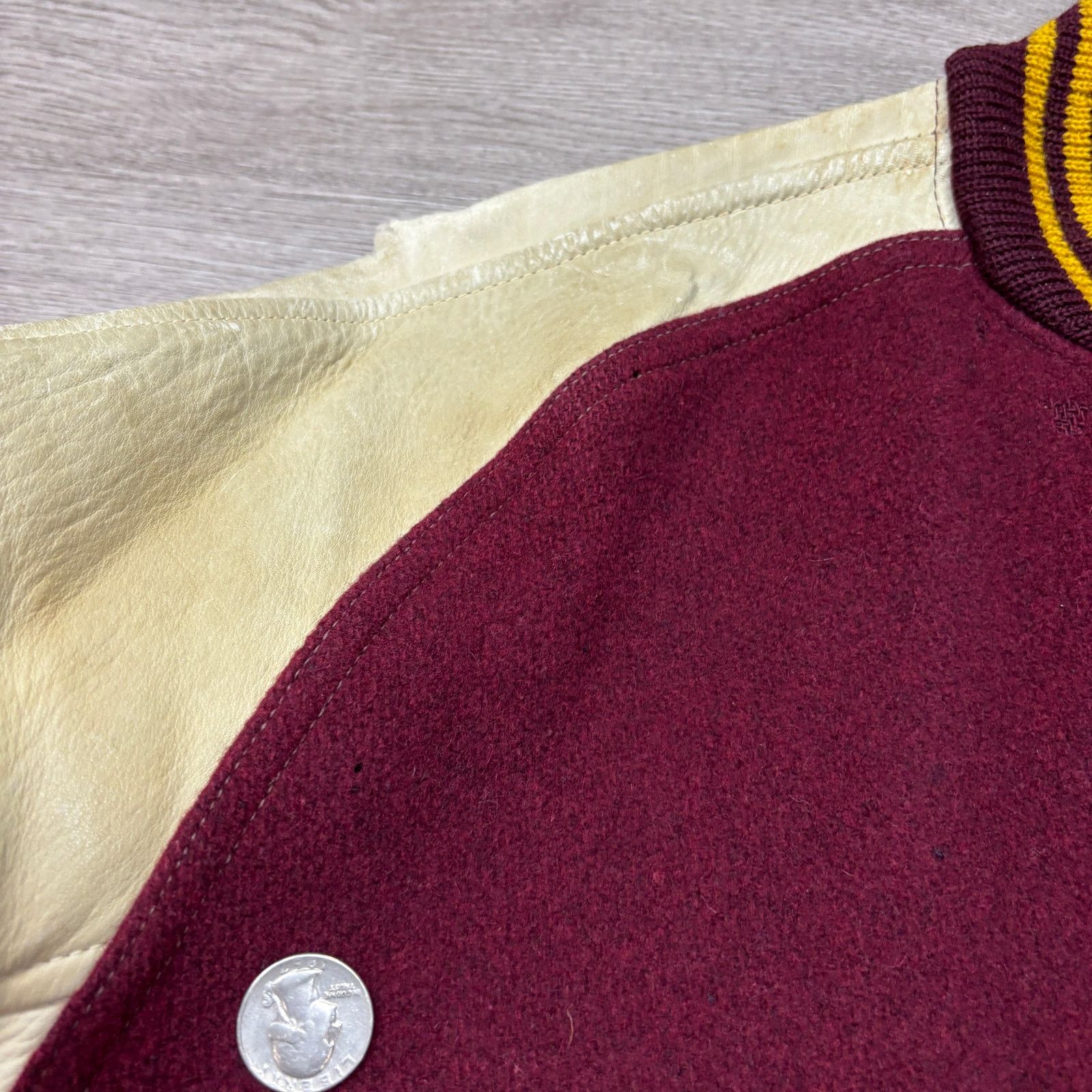 Vintage True Vintage 40s 50s H.L. Whiting Co. Varsity Jacket Mens 46 Size US L / EU 52-54 / 3 - 9 Thumbnail