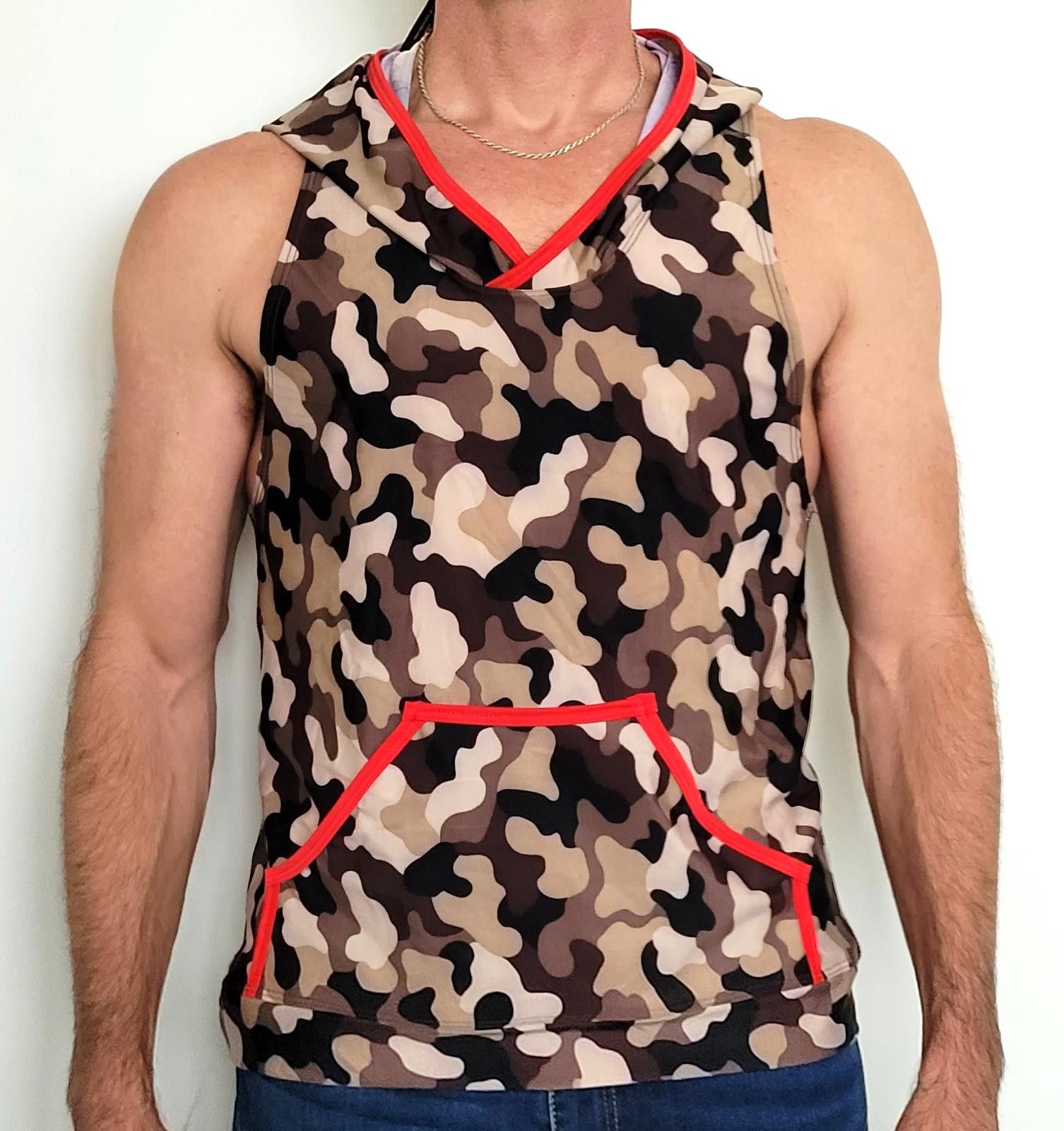 Other GIGO Men's M Sleeveless Hoodie Camo Tank Top Red Trim NEW Size ONE SIZE - 1 Thumbnail