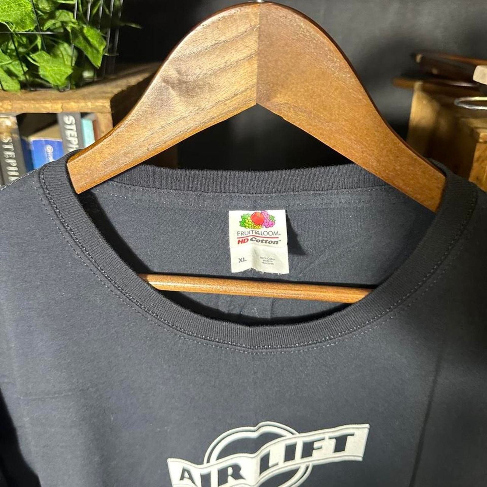 Fruit Of The Loom Air Lift Black Car Show Skater Style Tee Mens XL Shirt Size US XL / EU 56 / 4 - 3 Thumbnail