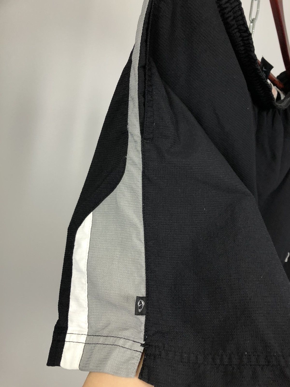 Nike Nike shorts vintage streetwear 00s Size US 36 / EU 52 - 5 Thumbnail