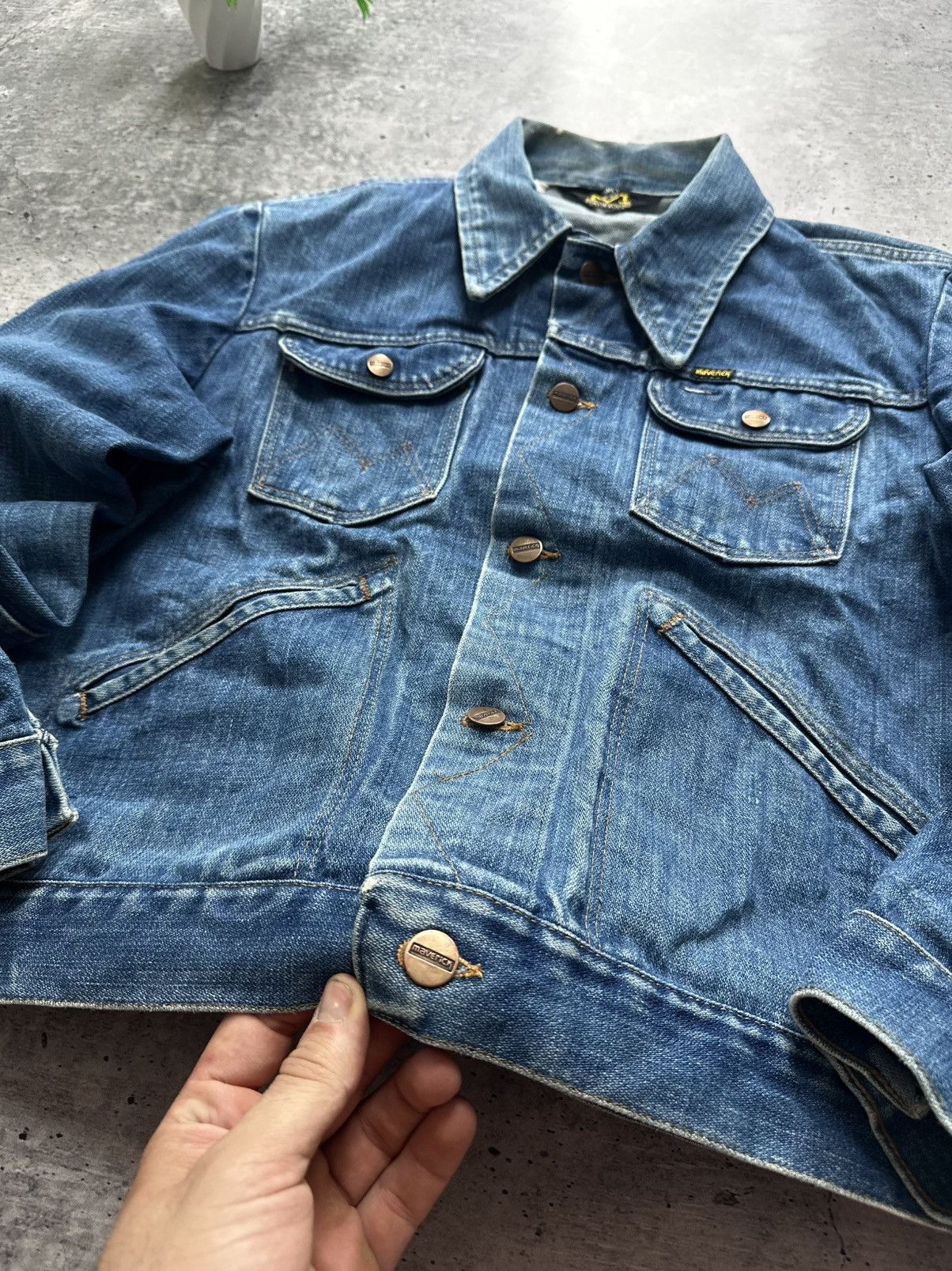 Vintage Maverick 1970's Blue Bell Denim Truck Jacket USA - www