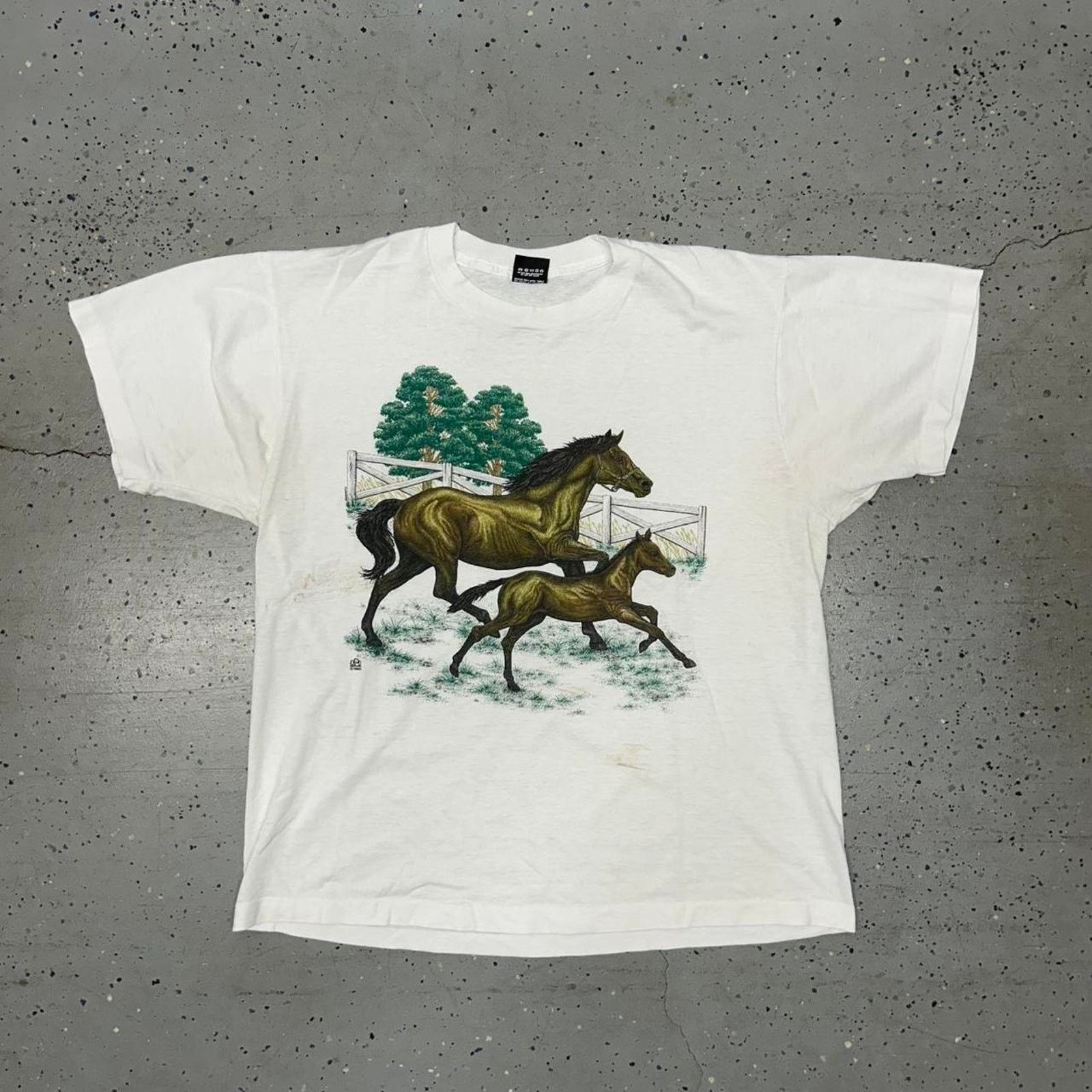 Other White vintage horse tee Size US XL / EU 56 / 4 - 1 Thumbnail