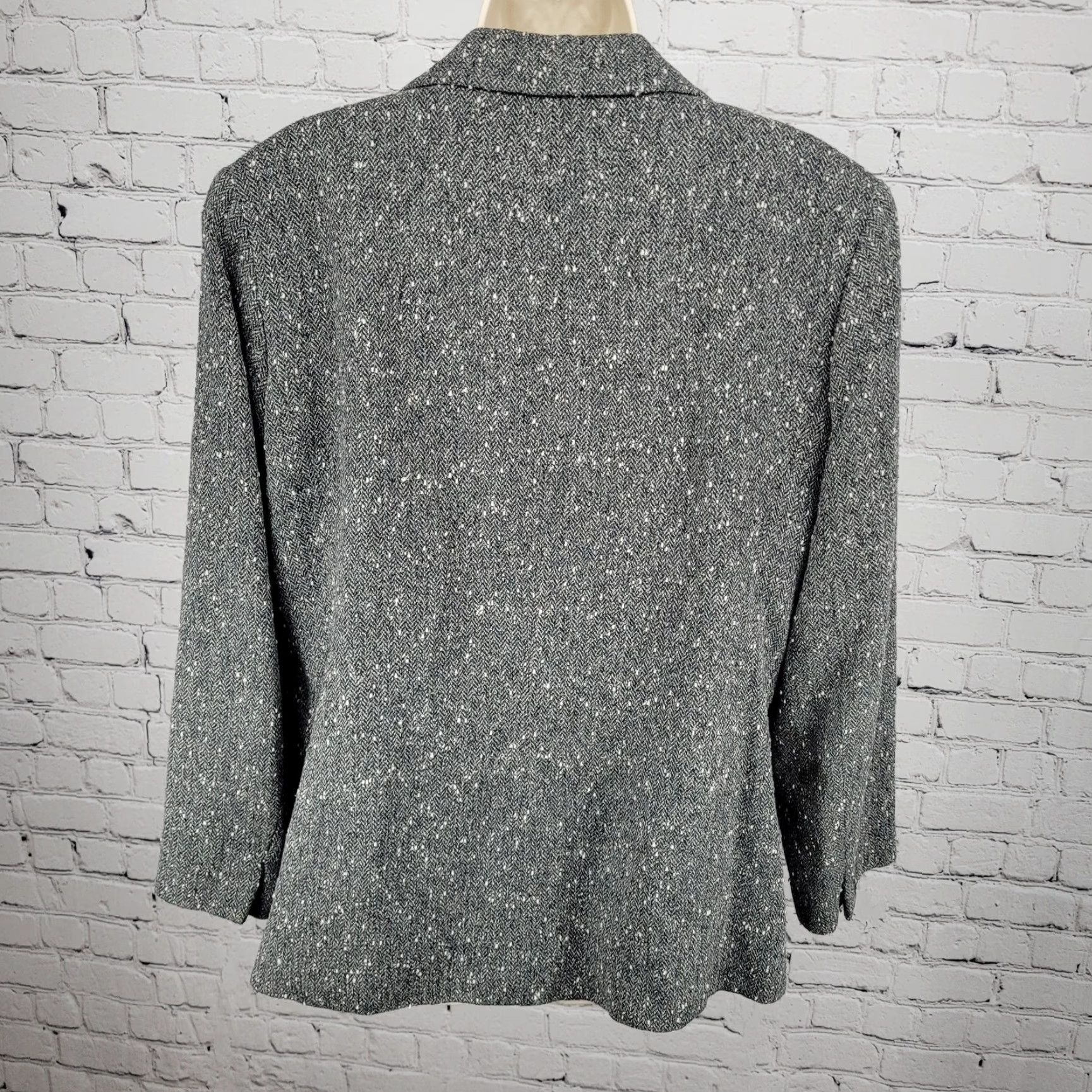 Vintage VTG Don Caster Blazer Women L Wool Silk Herringbone Notch Three-Button Single-Breasted Jacket Crew? Size L / US 10 / IT 46 - 2 Thumbnail