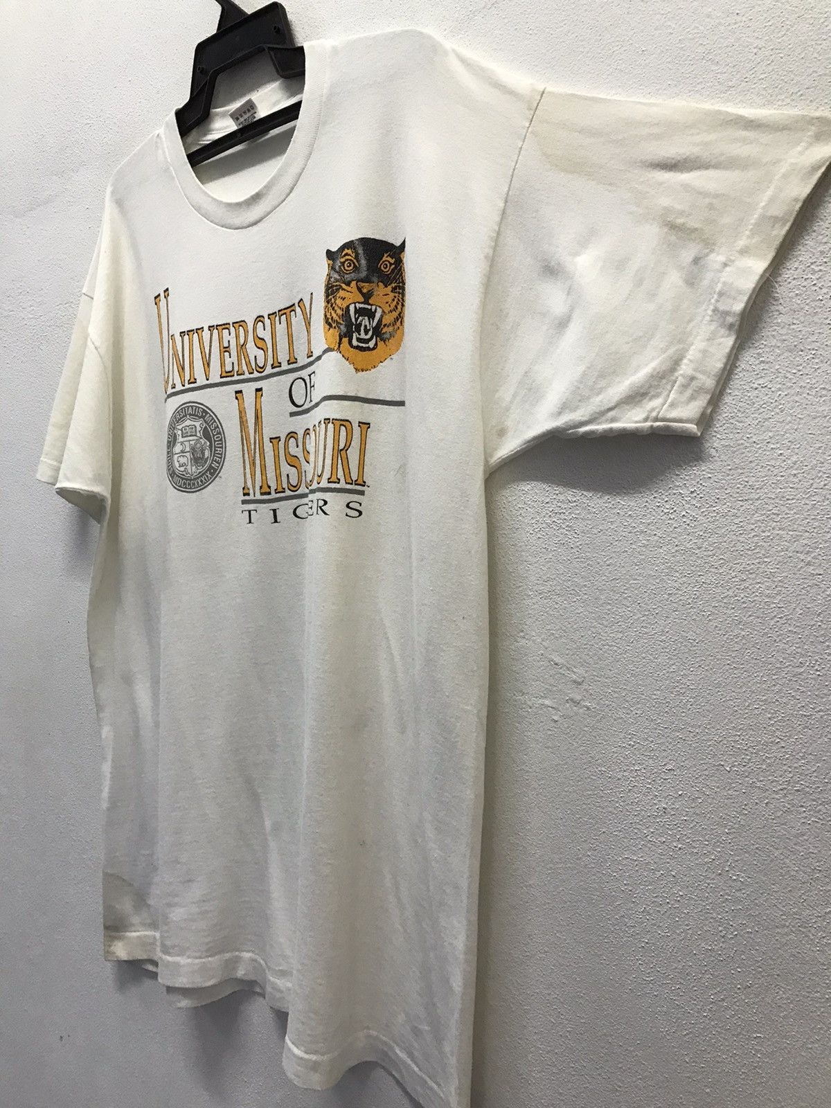 Fruit Of The Loom × Vintage Vintage University Missouri Of Tigers Made In Usa Shirt Size US XXL / EU 58 / 5 - 4 Thumbnail