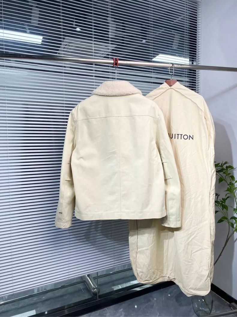 Louis Vuitton LOUIS VUITTON Zip Embossed Old Wood Jacket 2504-Nextarrow Size US M / EU 48-50 / 2 - 2 Thumbnail