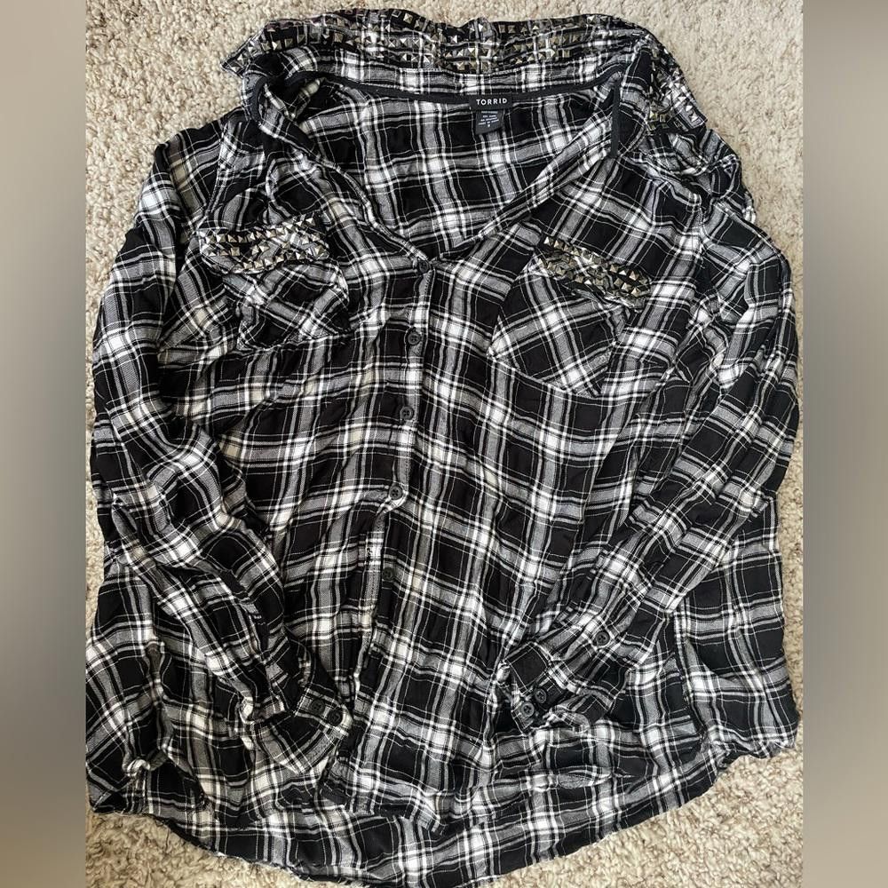 Designer Torrid Studded Collar Checker Plaid Button Up Size 3XL / US 20-22 - 1 Thumbnail