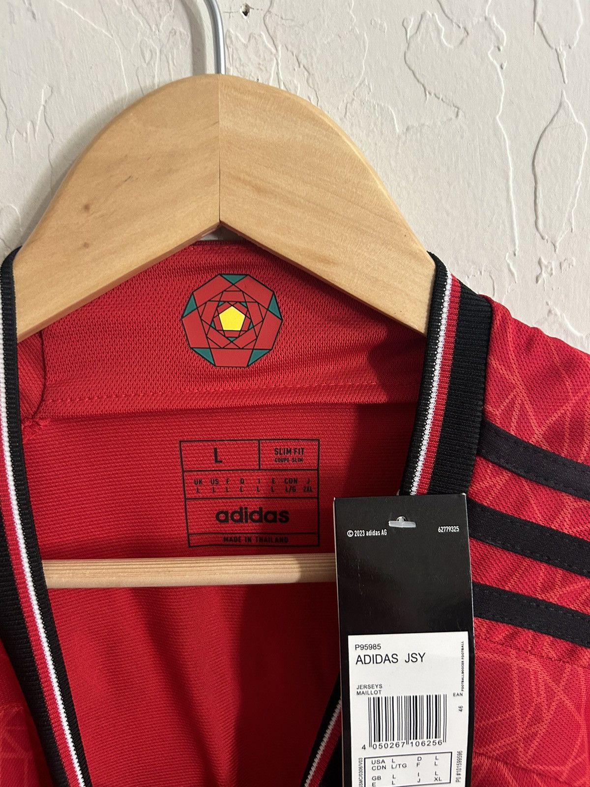 Adidas Manchester United 2023/2024 Home Adidas Rashford Jersey NWT Size US L / EU 52-54 / 3 - 2 Thumbnail