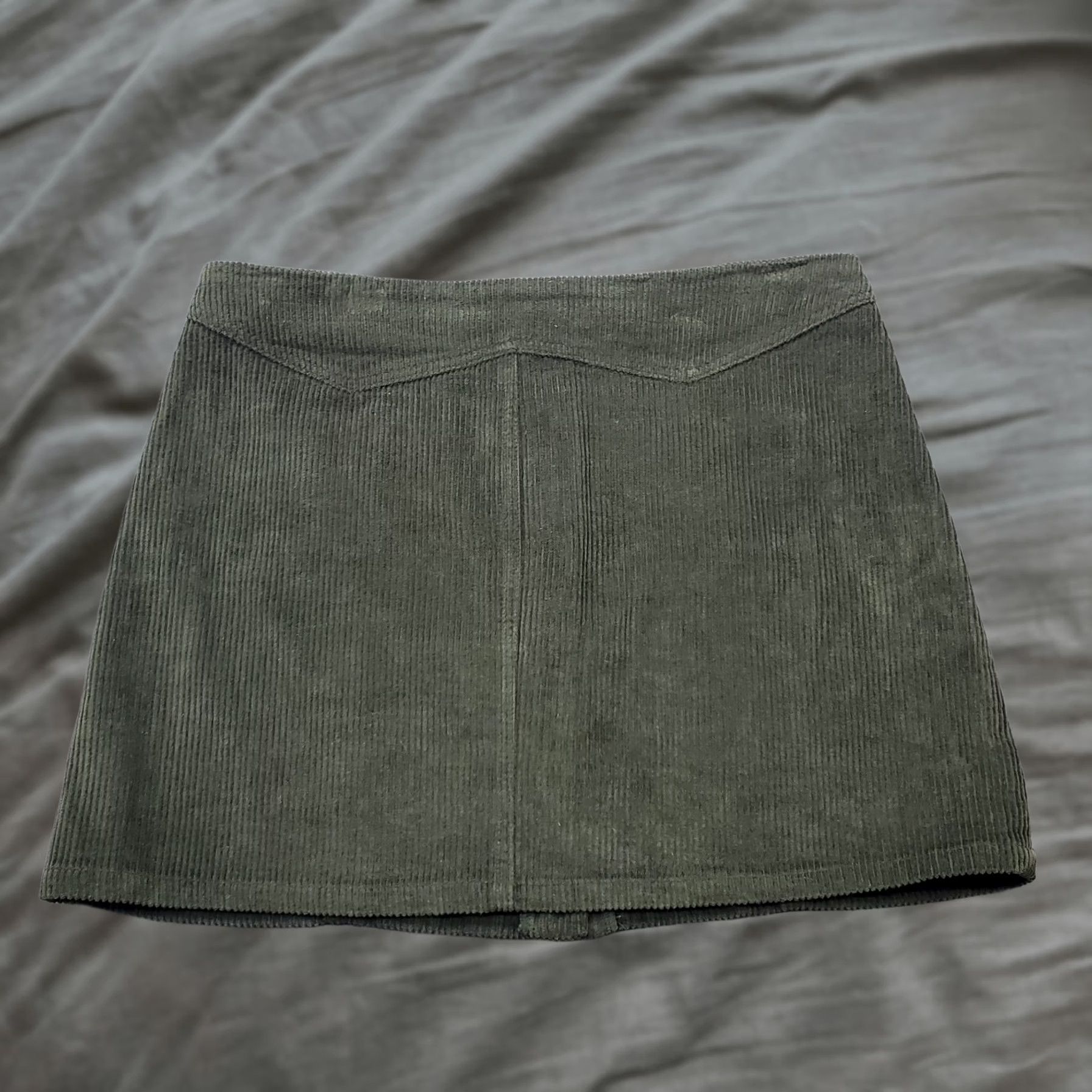 Vintage She + Sky Corduroy Mini Skirt Womens L Green Stretch Snap Front SL2388R2 Size 36" / US 14 / IT 50 - 1 Thumbnail