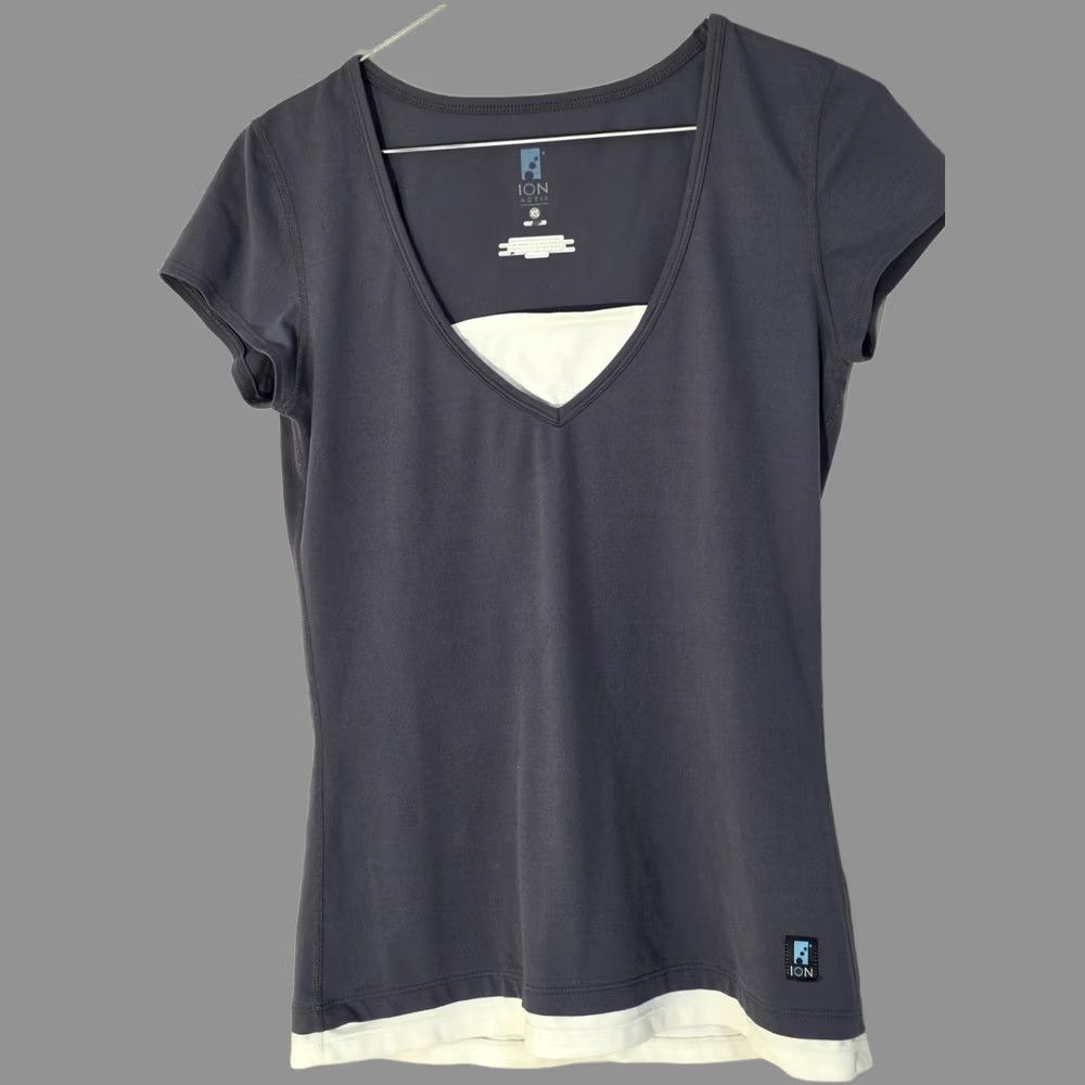Vintage ION Shirt Womens XS Blue White V-Neck Short Sleeve Polyester Casual Regular Fit T-Shirt Size XS / US 0-2 / IT 36-38 - 1 Thumbnail
