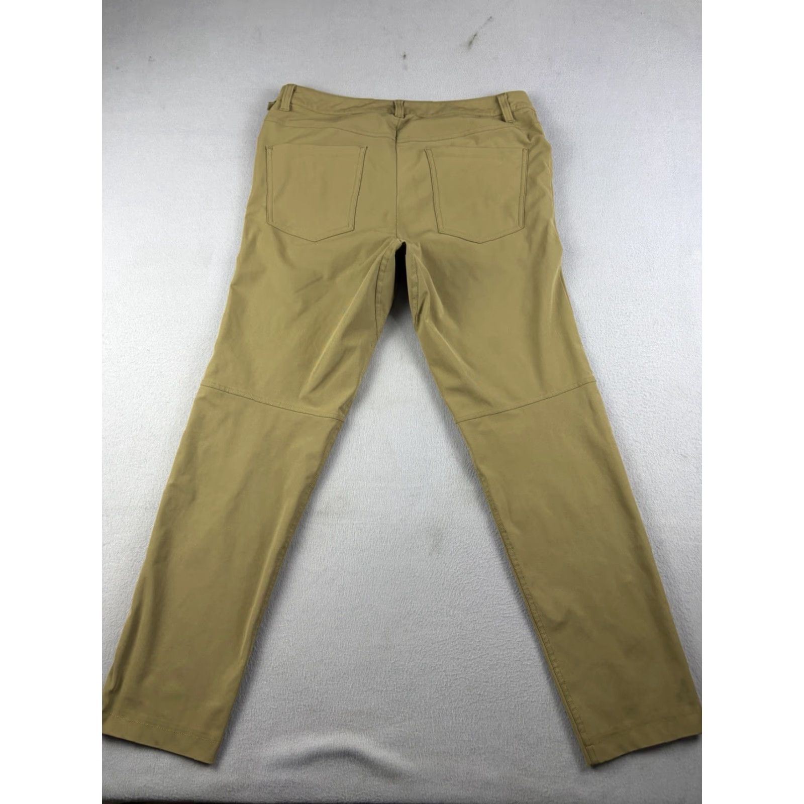 Lululemon Lululemon Pants Slim Fit Mens 33x28 Brown Polyester Blend Chino Flat Front 32-28 Inseam Slim Leg Casual Travel 90s? Size US 33 - 3 Thumbnail