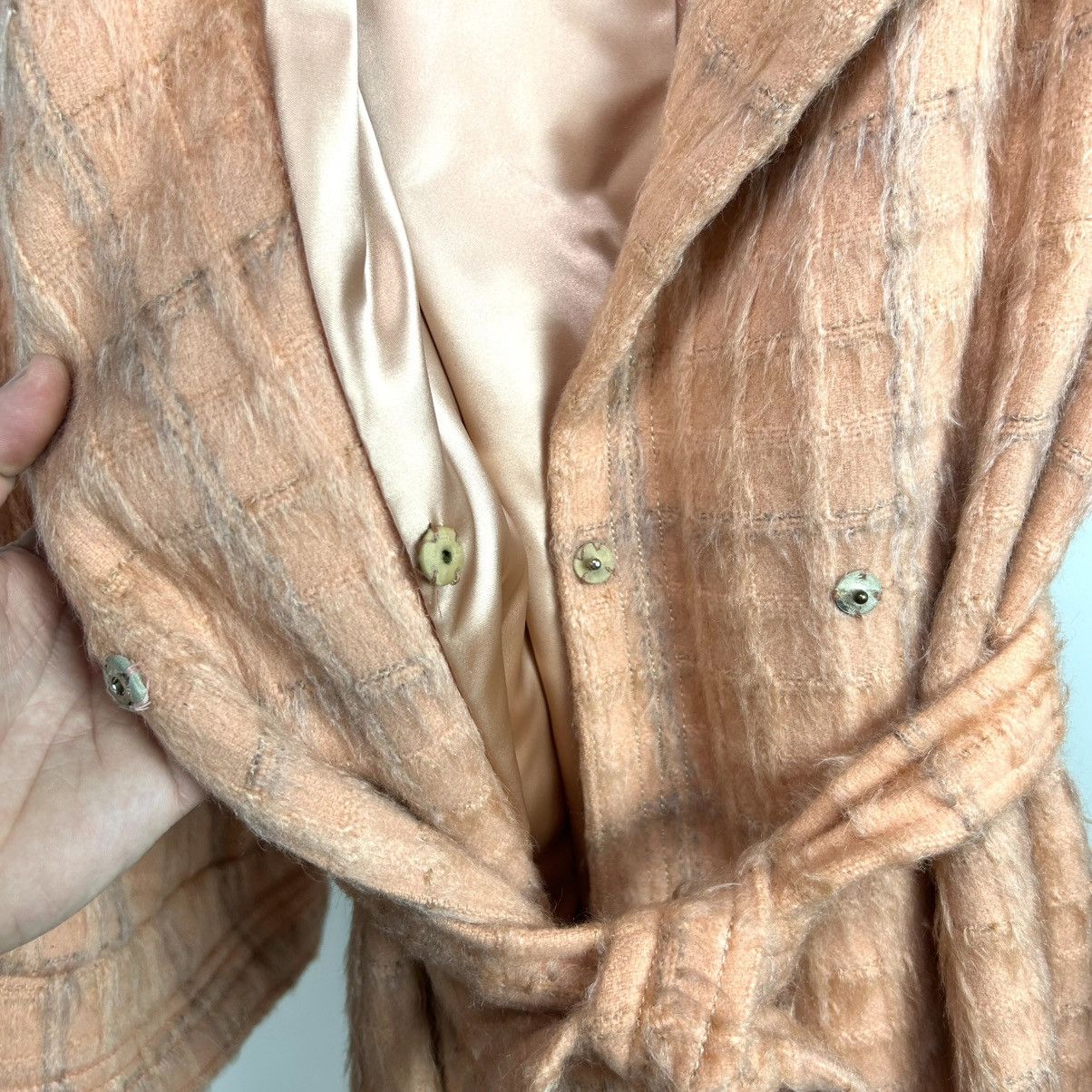 Vintage Vintage 60s pink plaid wool trench coat with belt Size S / US 4 / IT 40 - 4 Thumbnail