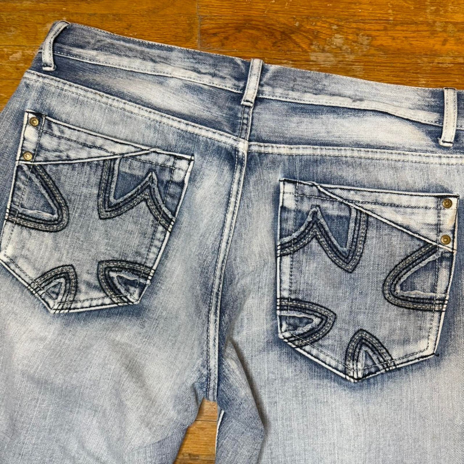 Vintage Y2k Light Wash Agile Iron Cross Baggy Denim Shorts Size US 36 / EU 52 - 4 Thumbnail
