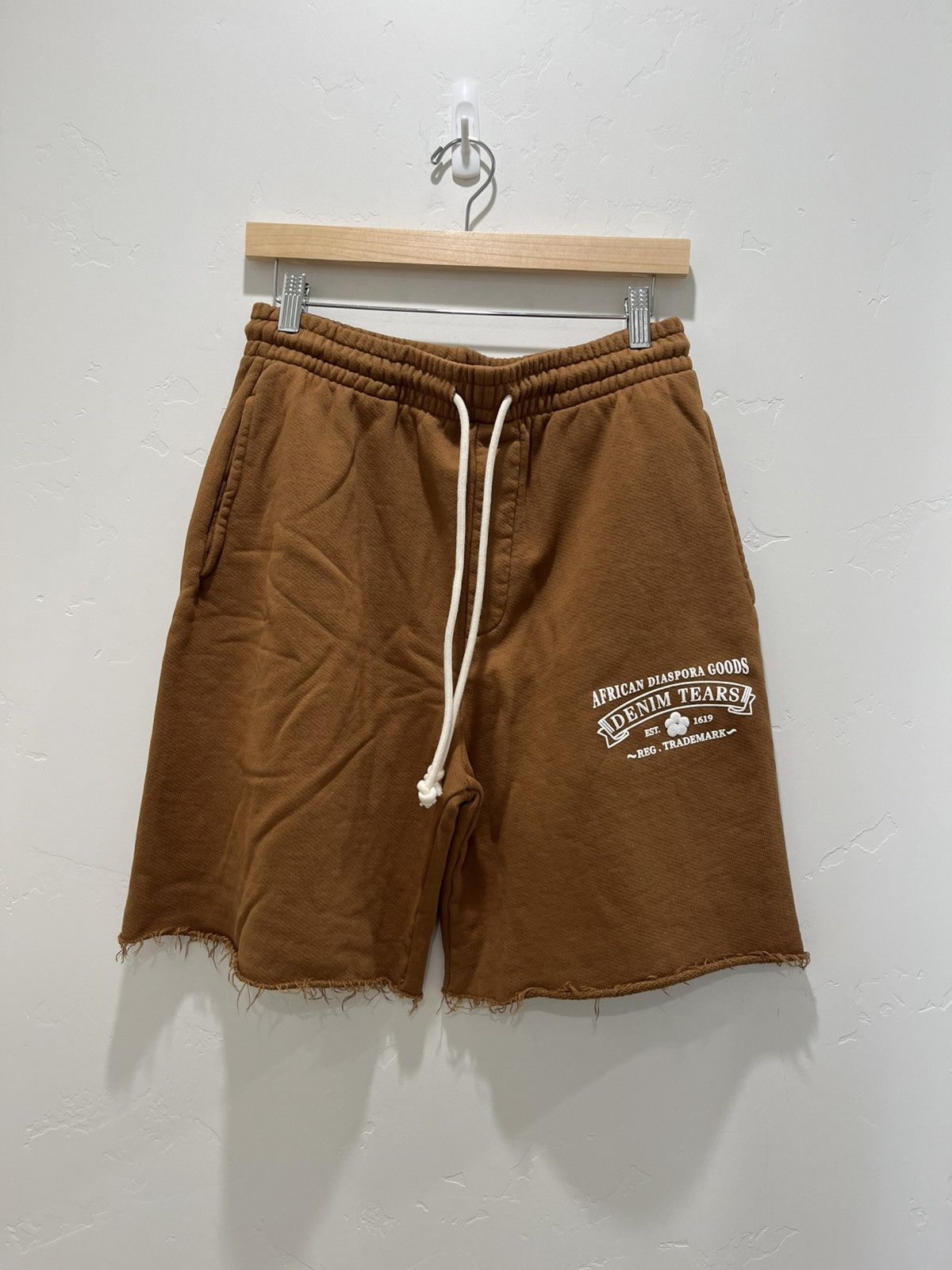 DENIM TEARS Denim Tears Logo Shorts Size US 32 / EU 48 - 1 Thumbnail