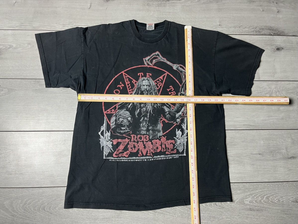 Band Tees Rob Zombie tshirt World Tour Horror size XL Size US XL / EU 56 / 4 - 5 Thumbnail