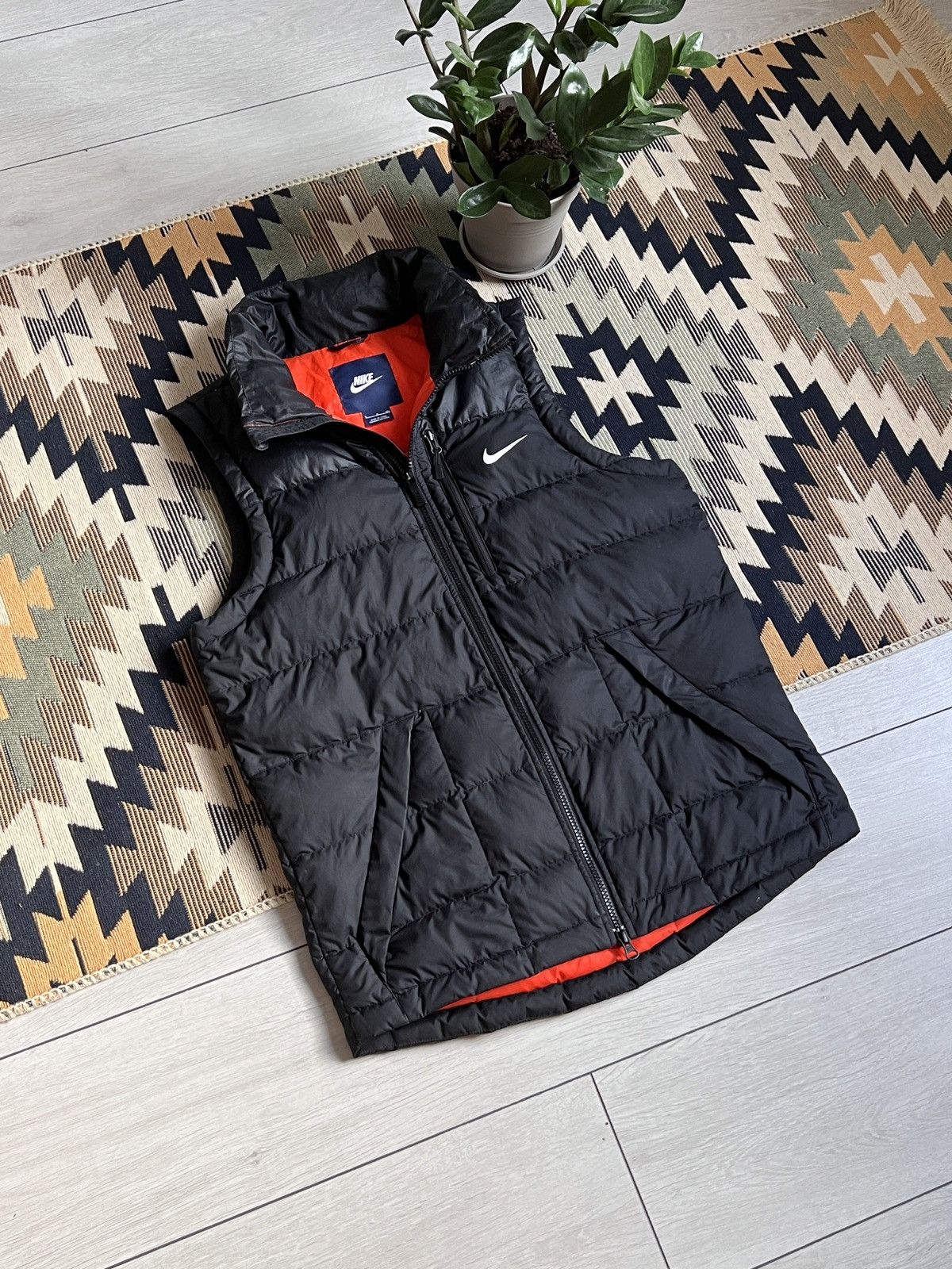 Nike Vintage Nike Drill Y2k Puffer Vest Size US M / EU 48-50 / 2 - 5 Thumbnail