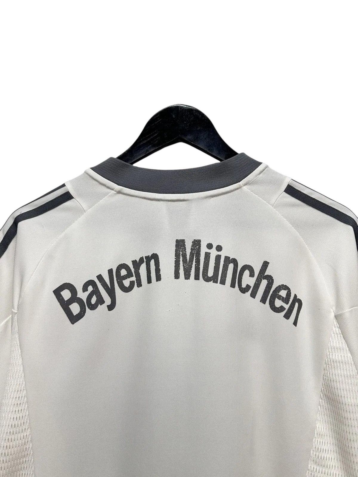 Adidas Adidas Bayern Munich 2002/03 Football Soccer Jersey Vintage Size US L / EU 52-54 / 3 - 10 Thumbnail