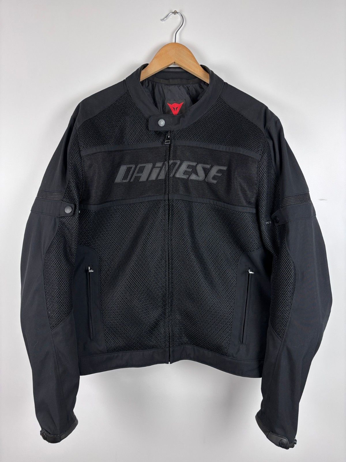 Dainese Mens Dainese Air Frame Textile Motorcycle Jacket Black 58 Size US L / EU 52-54 / 3 - 1 Thumbnail