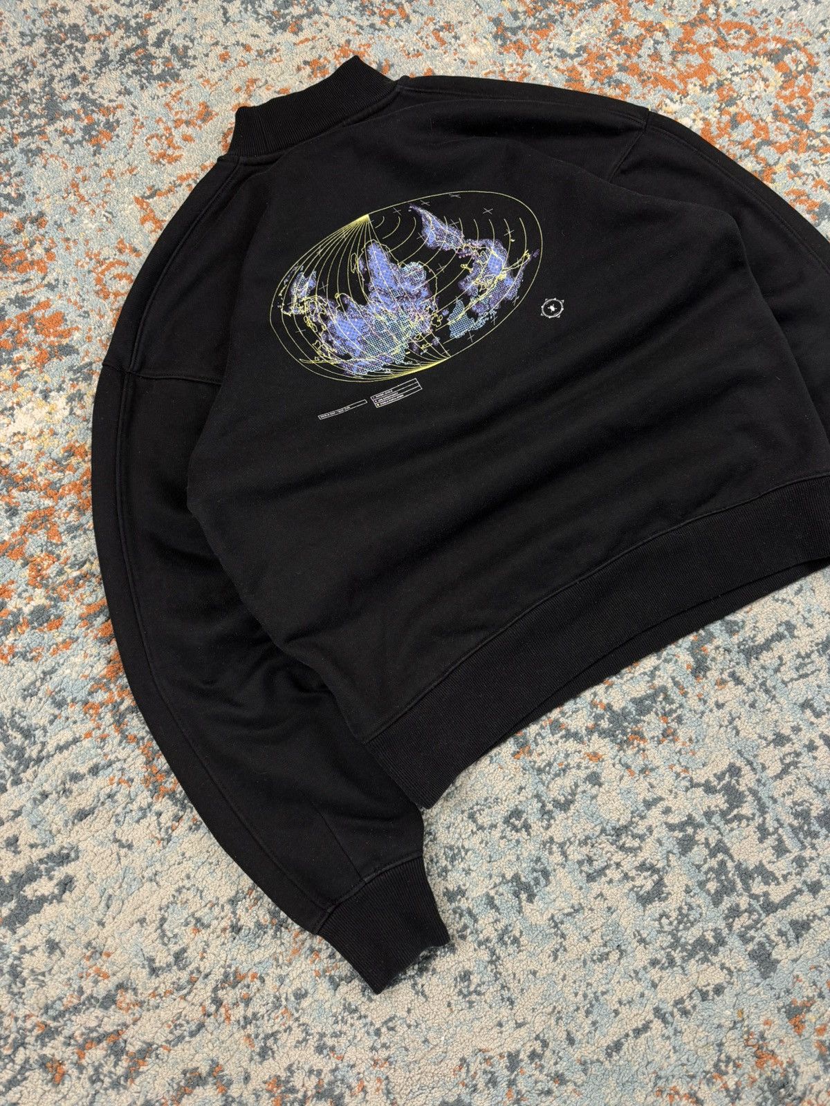 Daily Paper × Vintage Daily Paper world map 2100 graphic sweatshirt crewneck Size US S / EU 44-46 / 1 - 3 Thumbnail