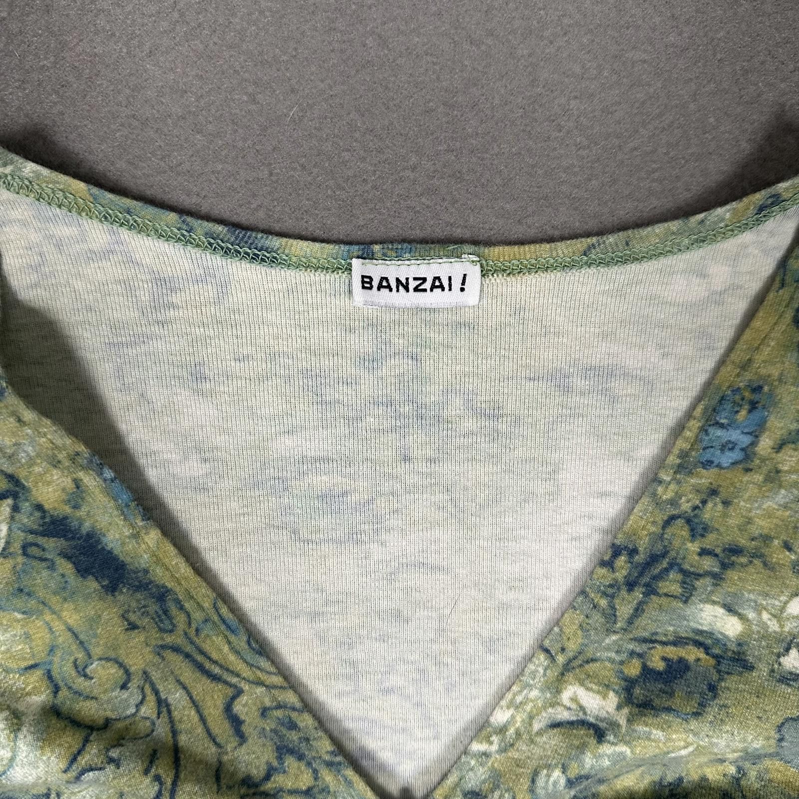 Other Women’s Long Sleeve Green Floral Bell Sleeve Y2K Vintage Size M / US 6-8 / IT 42-44 - 3 Thumbnail
