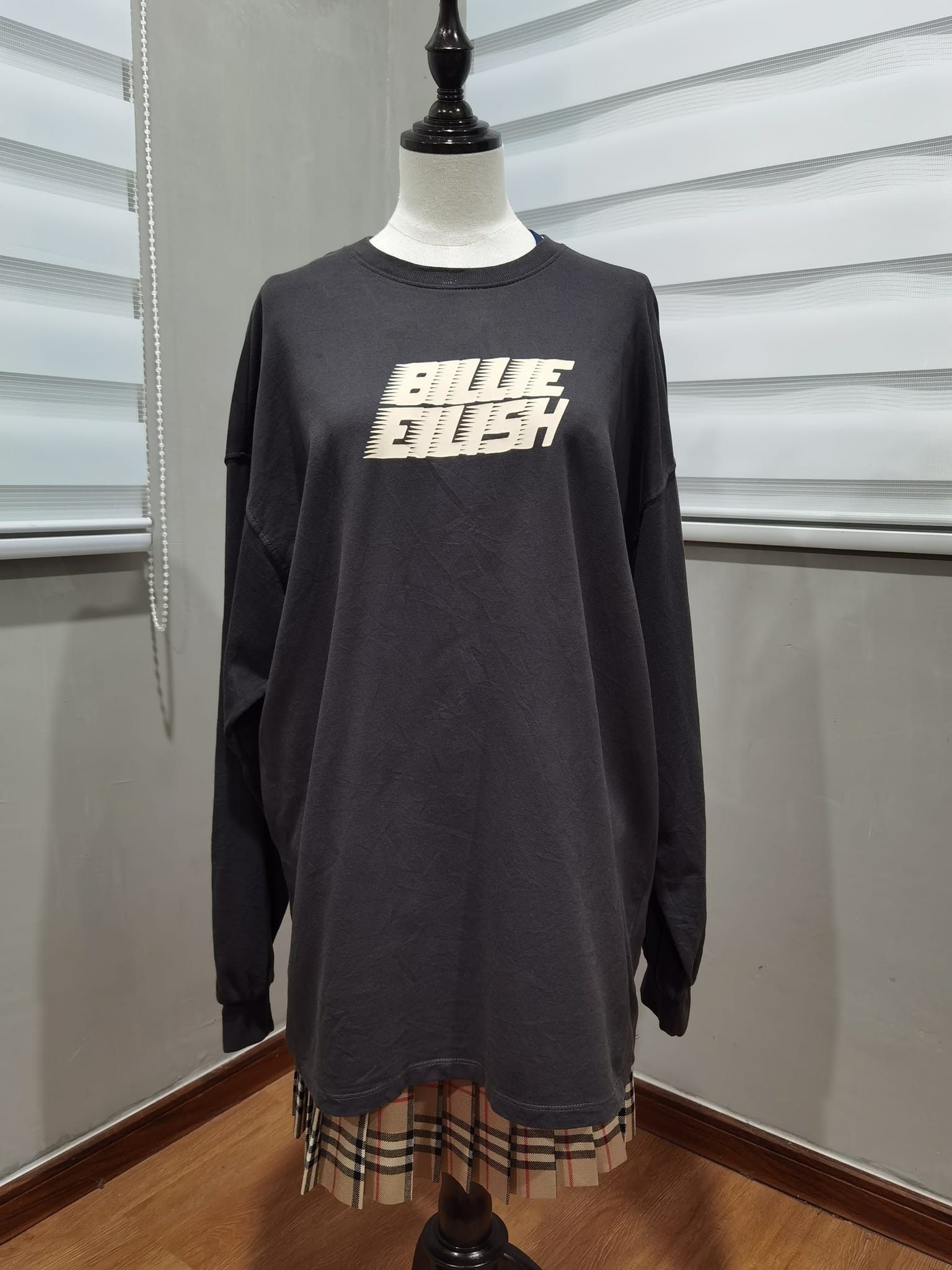 H&M BILLIE EILISH X H & m oversize S 2080 Size S / US 4 / IT 40 - 1 Thumbnail