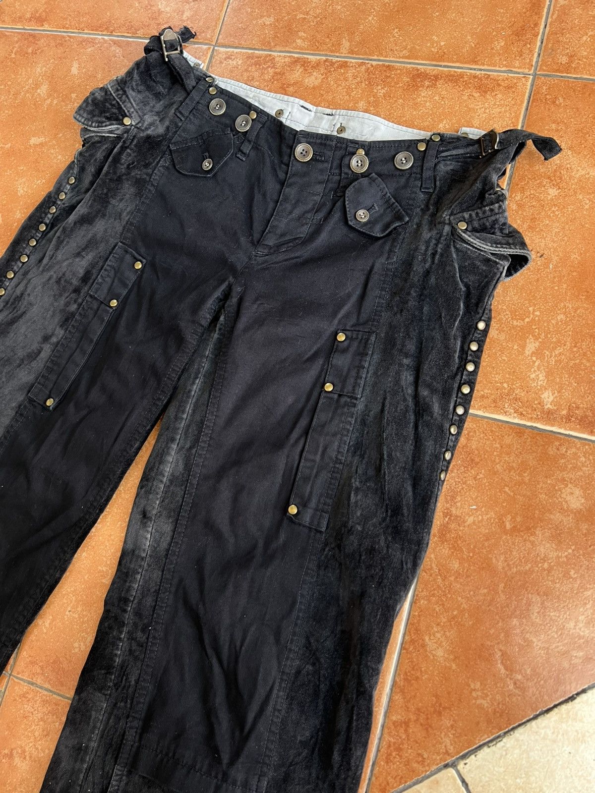 Marie D ' Or Velvet Bondage Pants Vkei and Gothic Style