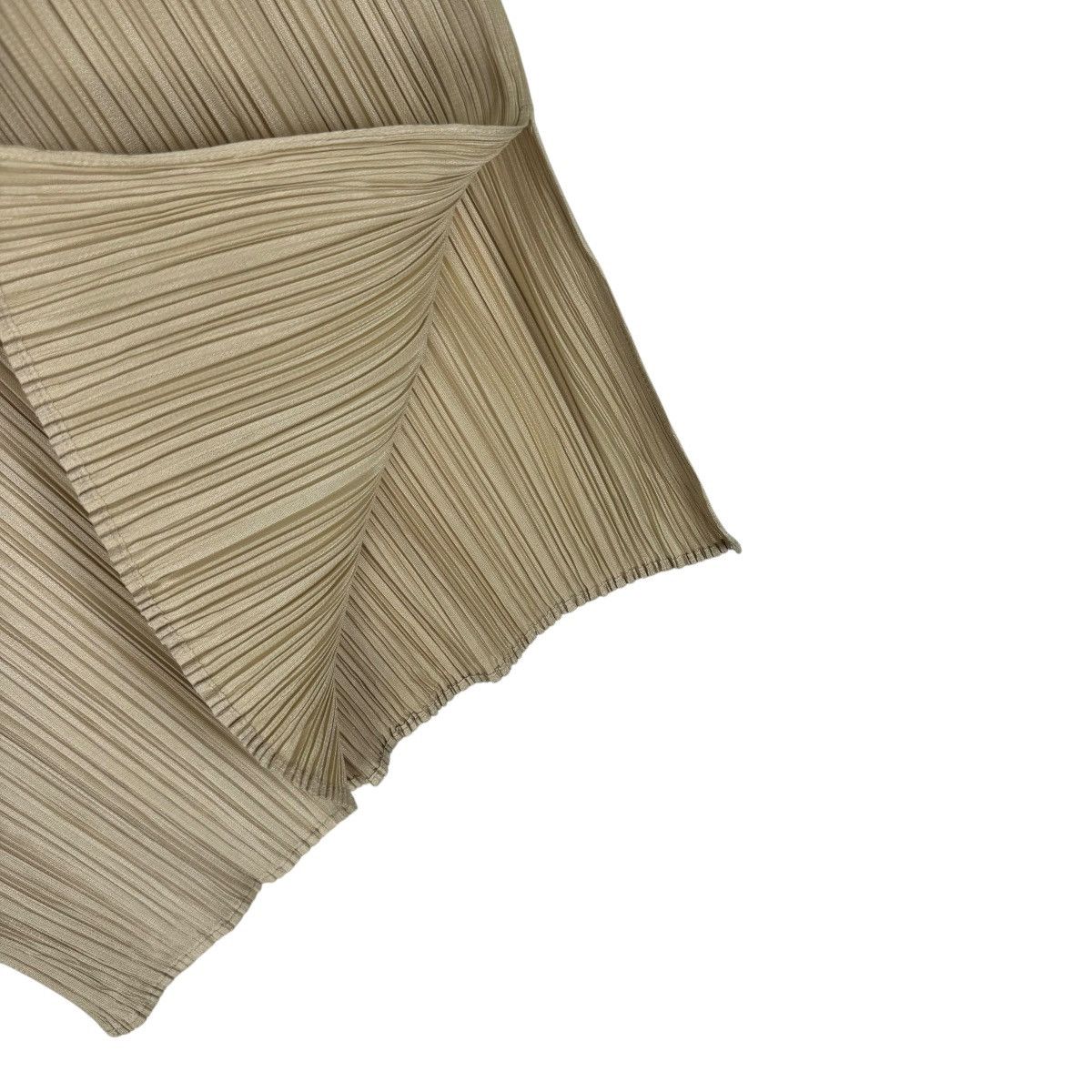 Pleats Please Issey Miyake ☀️PLEATS PLEASE ISSEY MIYAKE HIGH NECK JACKET Size L / US 10 / IT 46 - 9 Thumbnail