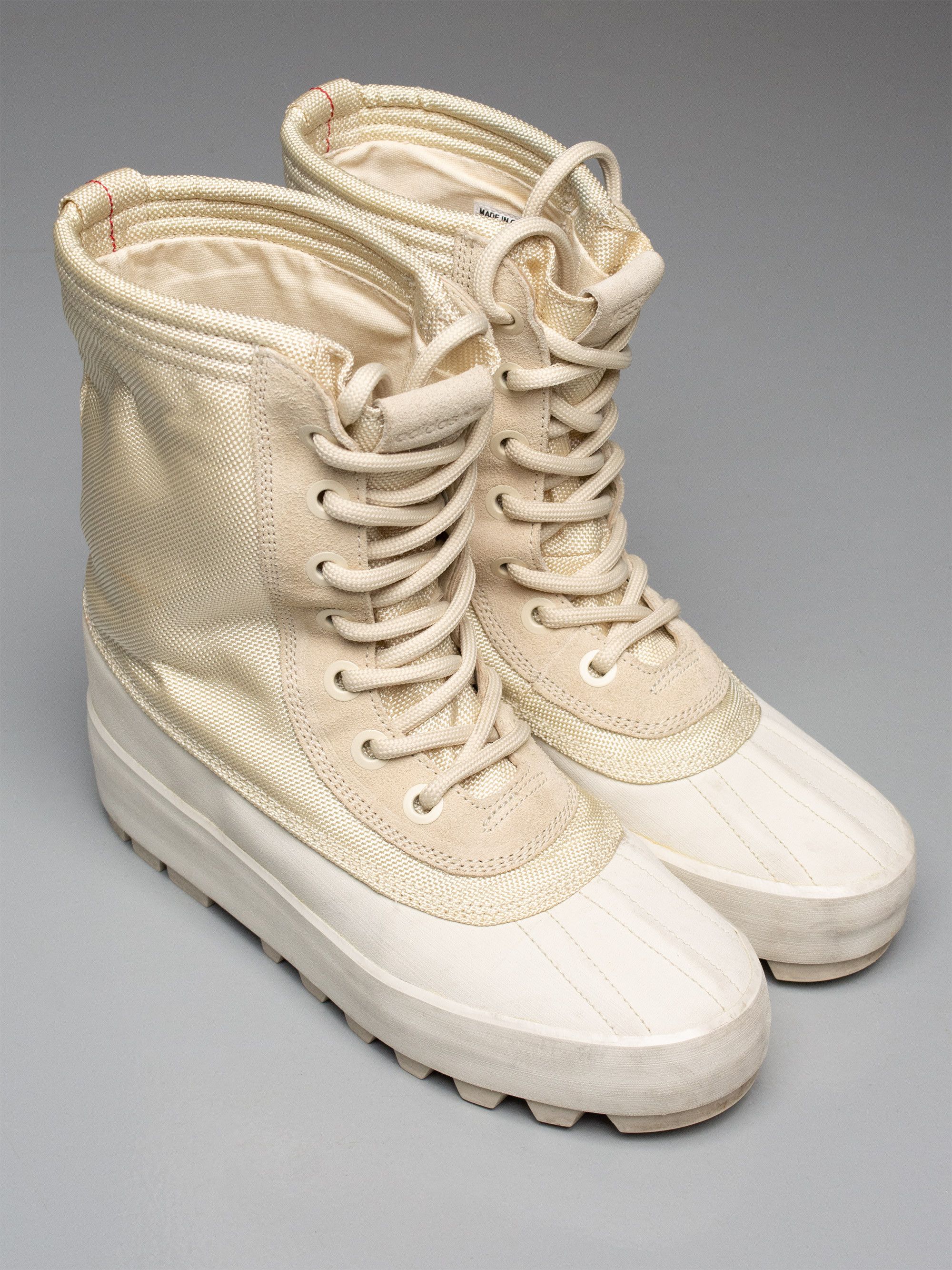Yeezy adidas YEEZY Season 1 women's 950 boots (Turtle Dove) Size US 7.5 / IT 37.5 - 2 Thumbnail