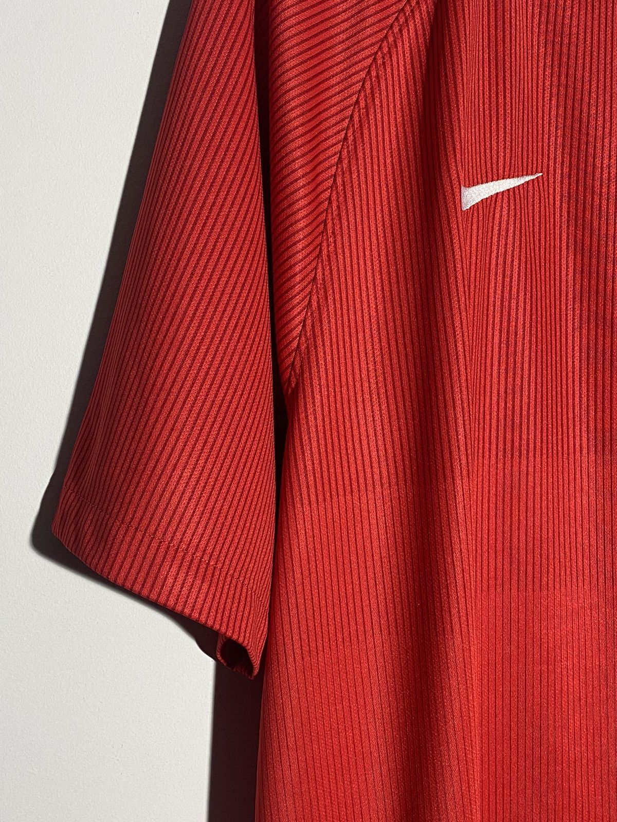 Nike Nike England National Team 2014 Away Football Shirt Size US XL / EU 56 / 4 - 6 Thumbnail