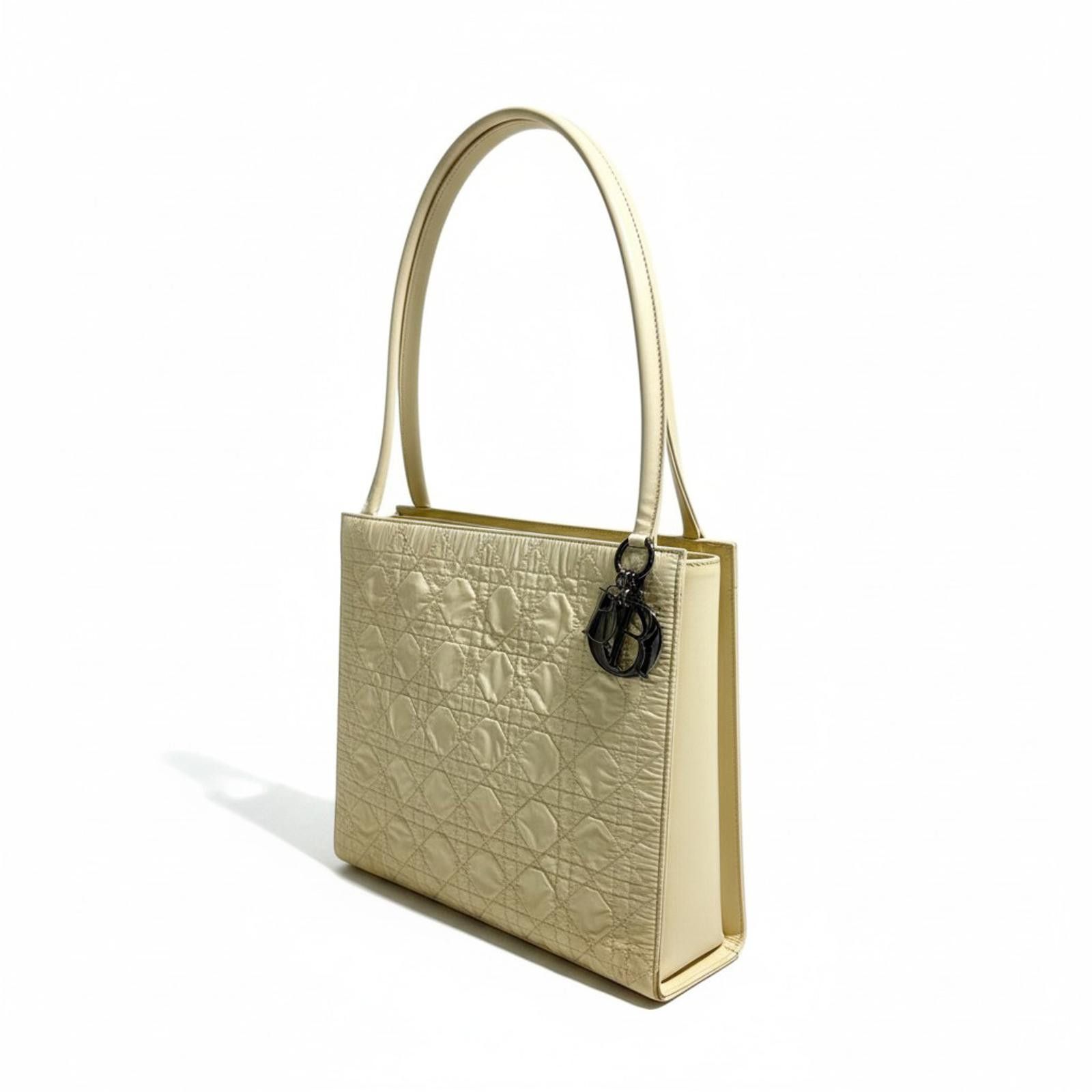 Dior Dior - Vintage Quilted Leather Handbag Cream Size ONE SIZE - 1 Thumbnail