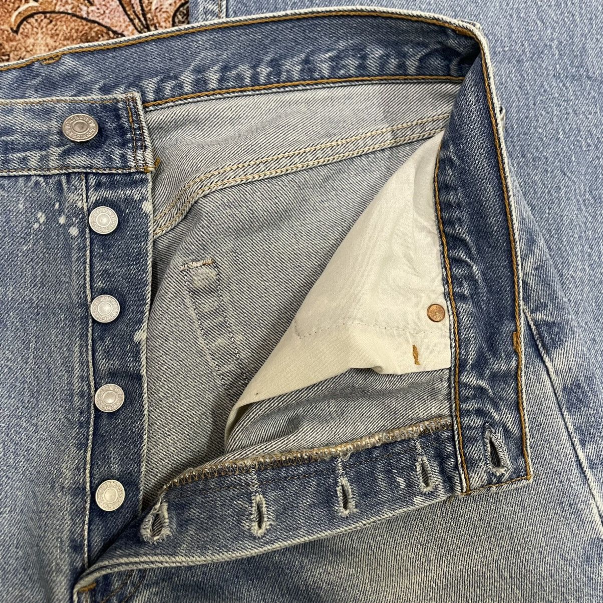 Levi's Vintage Clothing 🔥Vintage Levis 501 XX Stoned Washed Distress Denim Jeans Size US 34 / EU 50 - 13 Thumbnail