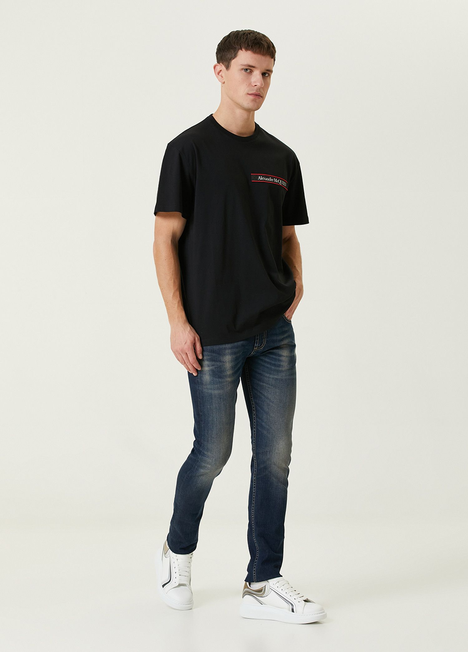 Alexander McQueen o1y1024 T-Shirt In Black Size US M / EU 48-50 / 2 - 2 Thumbnail