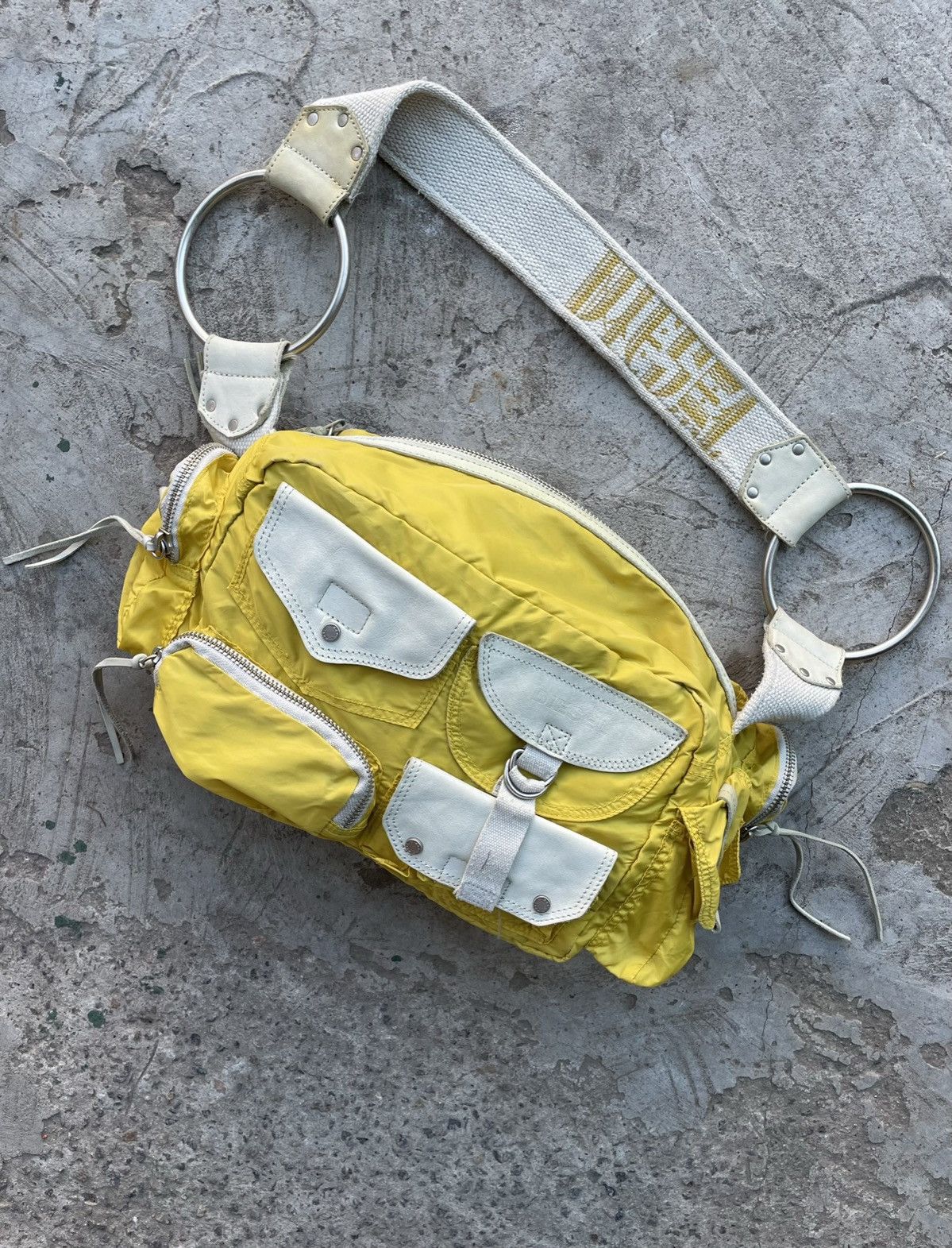 Diesel Y2K Sling Bag Distressed Multi Pocket Bag in Yellow, Women's