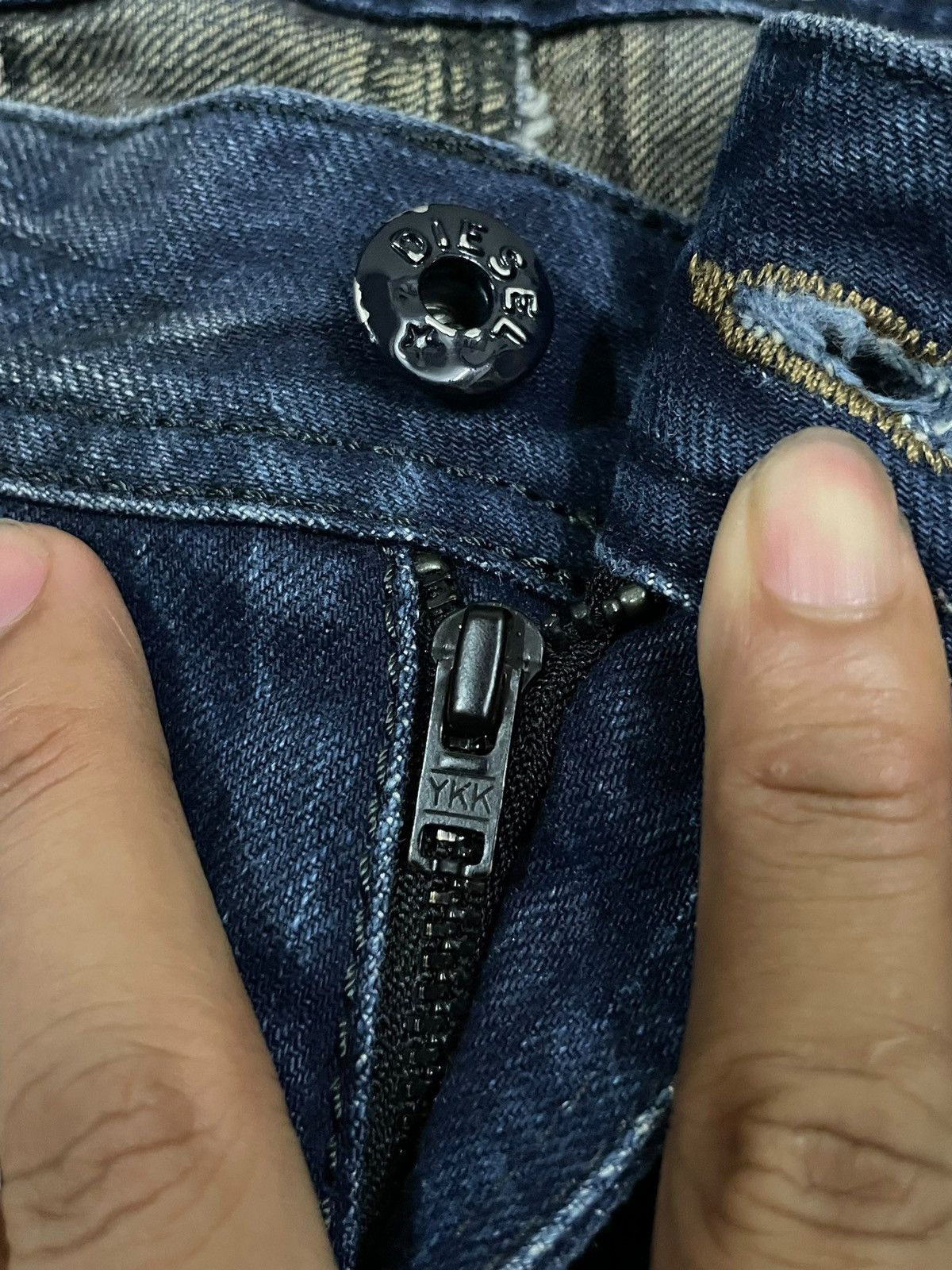 Diesel Vintage Diesel Denim Edit Blue Wash Distressed Style Jeans Size US 30 / EU 46 - 17 Thumbnail