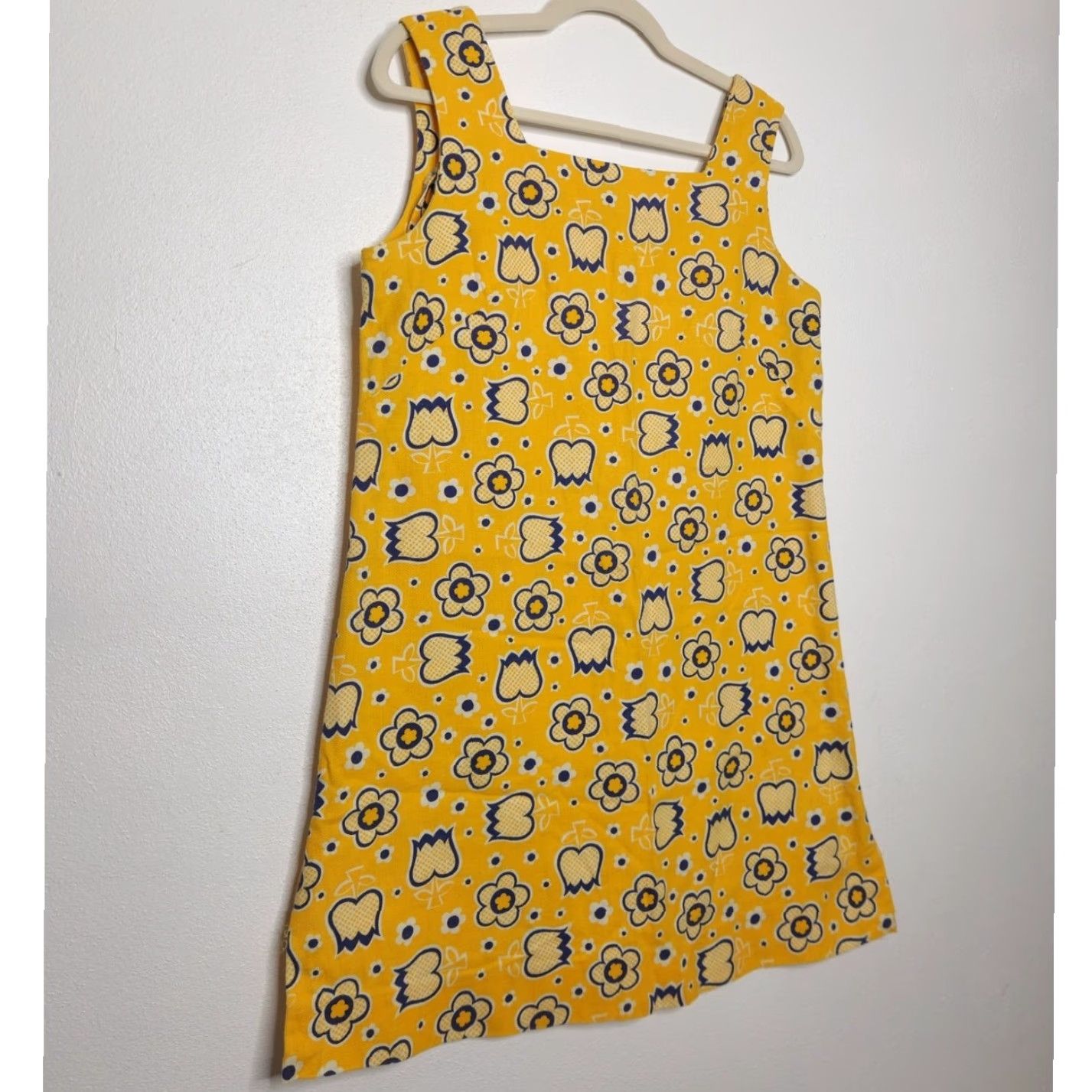 Vintage VINTAGE Dress Tulip Flower Tunic Boxy Mini Short Yellow 60s 70s Women Girls Mens Size S / US 4 / IT 40 - 2 Thumbnail