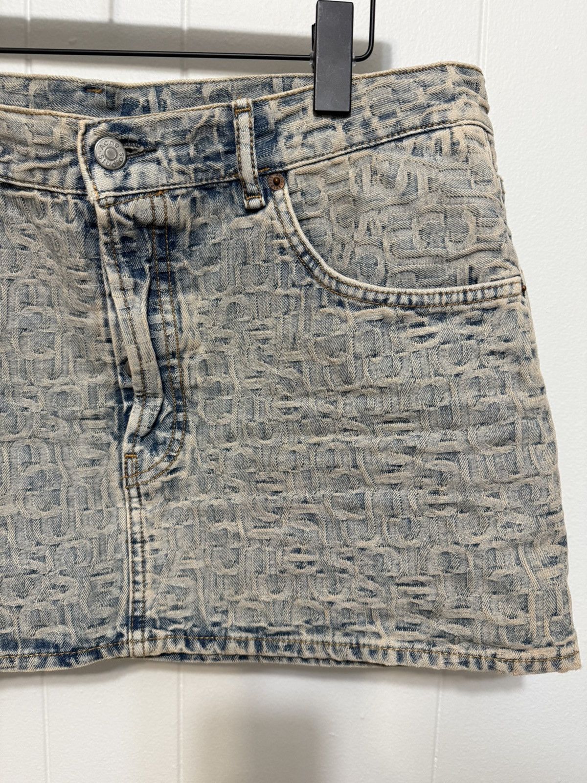 Acne Studios Acne Studios Monogram Denim Skirt Size 32" / US 10 / IT 46 - 2 Thumbnail