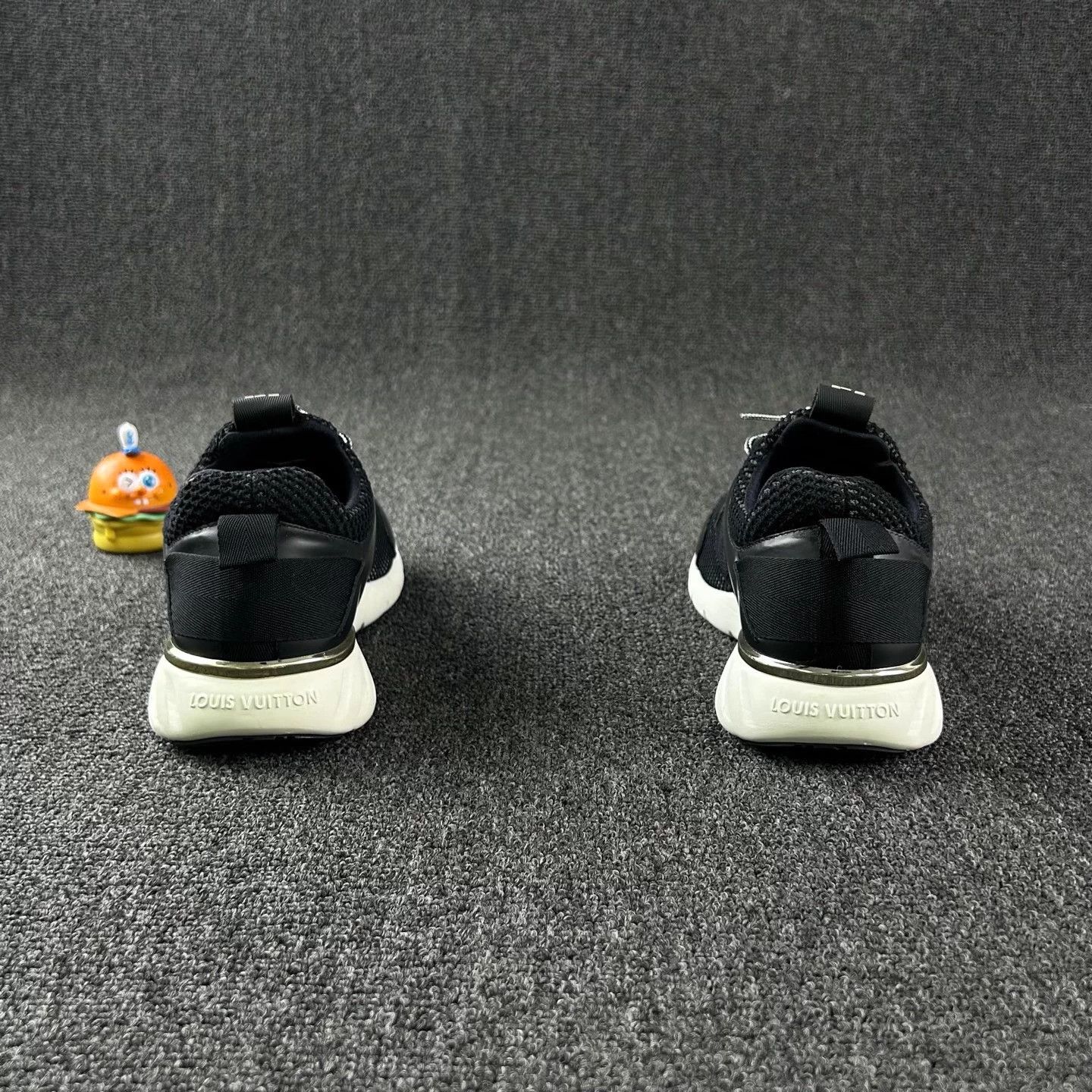 Louis Vuitton LV black Monogram sneakers eu36 lightly worn Size US 5 / IT 35 - 5 Thumbnail