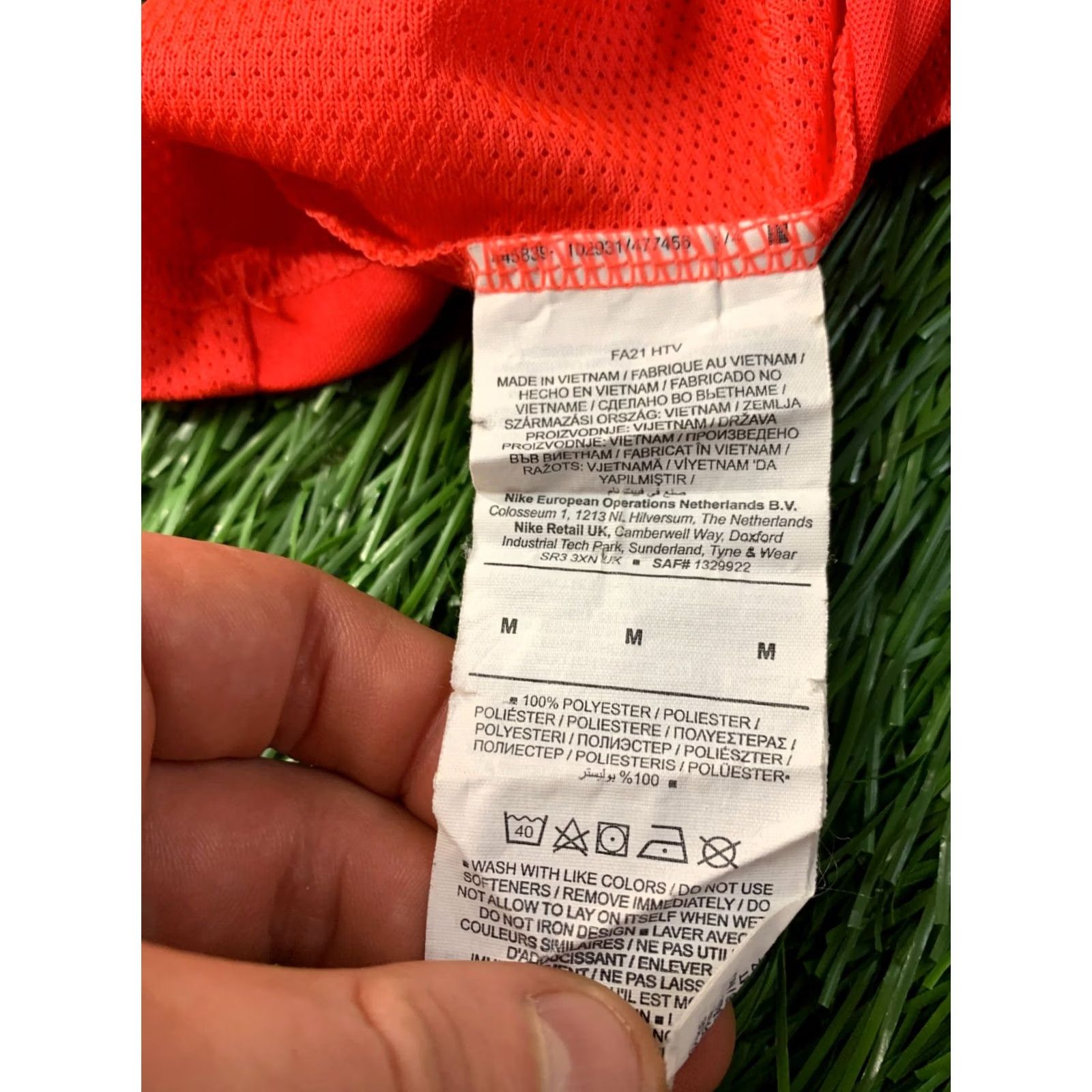 Nike Nike Academy Dri-FIT Football Shirt Mens M Orange-Coral Short Sleeve Jersey 2021 Nike Dri-FIT T-Shirt Jersey Size US M / EU 48-50 / 2 - 6 Thumbnail