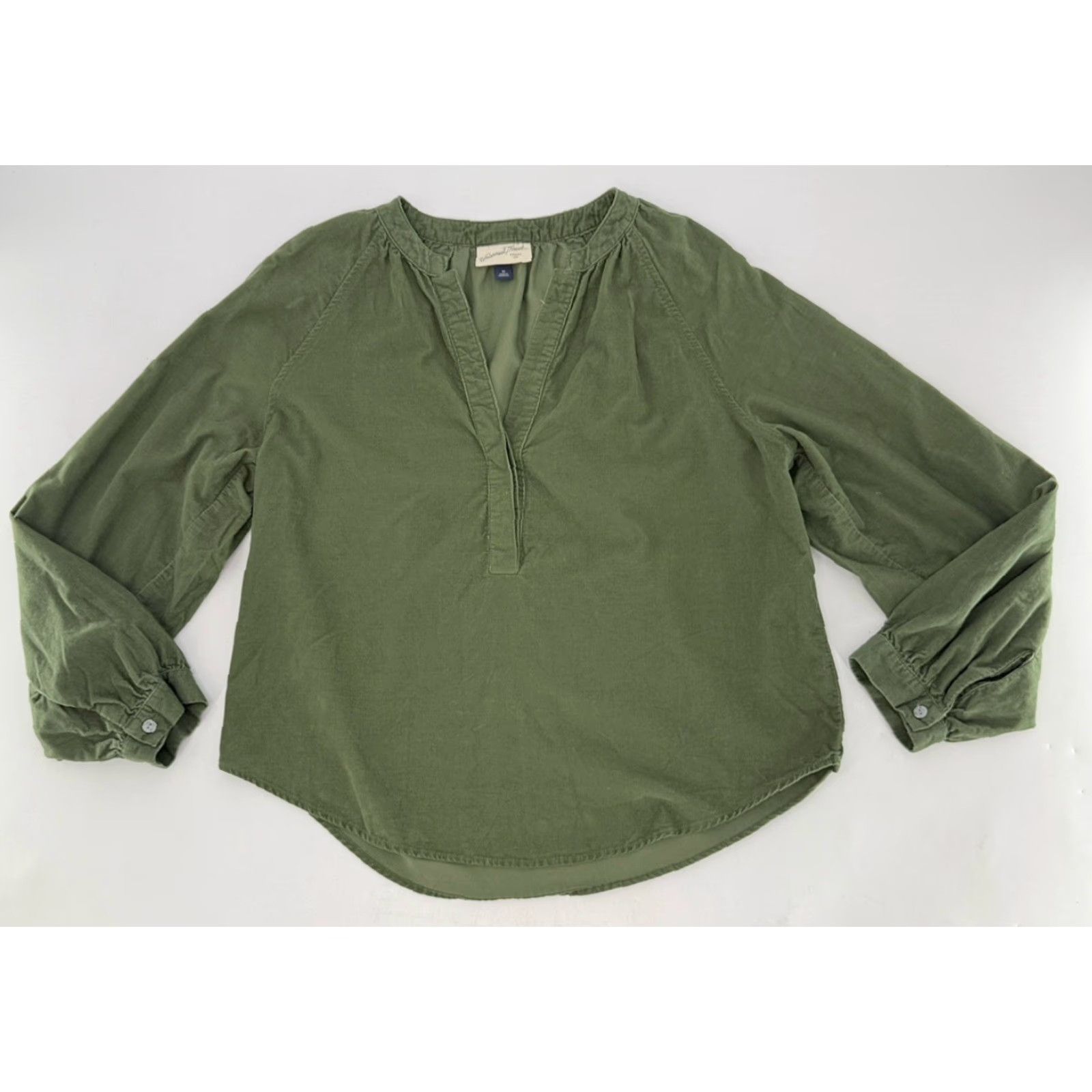 Vintage Universal Thread Green Corduroy Relaxed Fit Blouse M Women's Shirt Long Sleeve Henley Button Solid Boho Peasant Academia Vintage: No Size M / US 6-8 / IT 42-44 - 4 Thumbnail