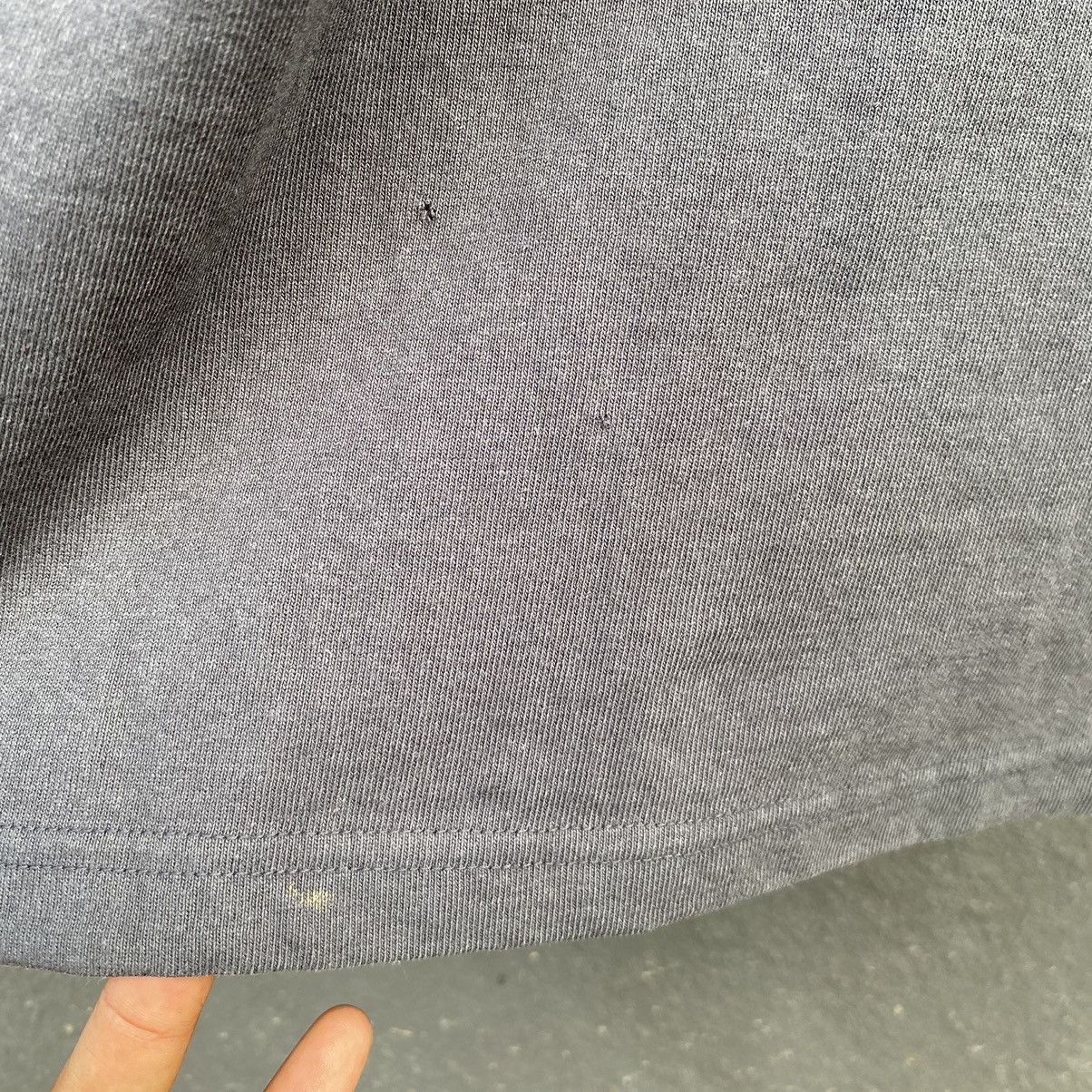 Lemaire × Uniqlo Faded Lemaire x Uniqlo ERD GRUNGE GRAIL PLAIN TEE Size US L / EU 52-54 / 3 - 5 Thumbnail