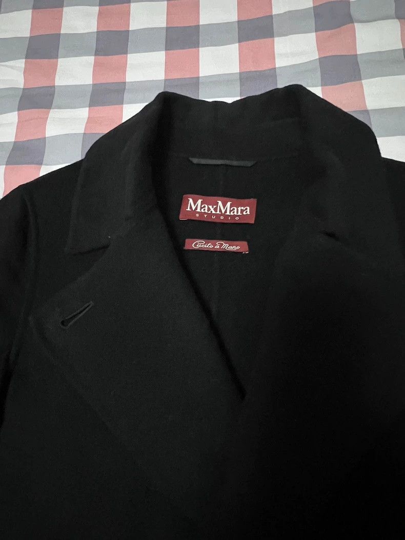 Max Mara Max Mara Black two-button coat Size M / US 6-8 / IT 42-44 - 3 Thumbnail