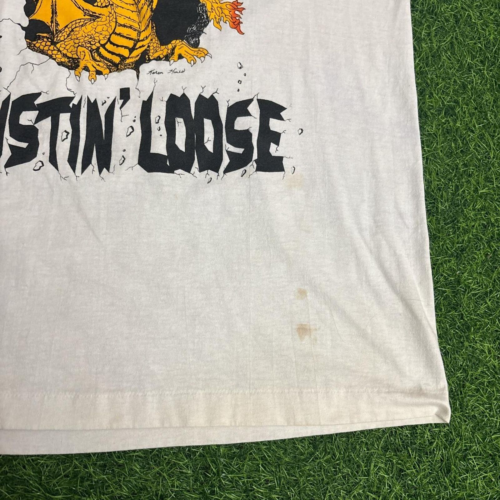 Fruit Of The Loom Vintage White ‘Chico Dragons Bustin Loose’ Graphic Tee Size US XL / EU 56 / 4 - 3 Thumbnail