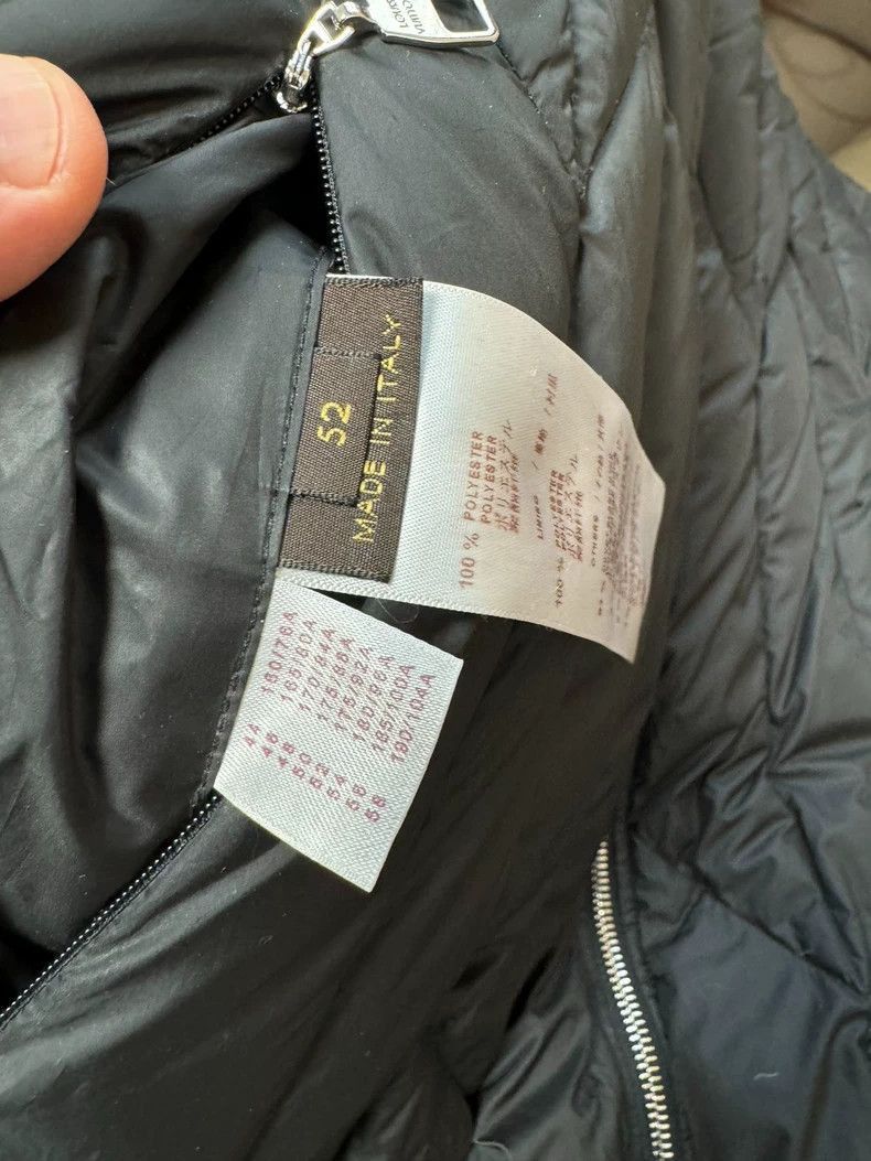 Louis Vuitton Louis Vuitton Louis Vuitton Lightweight Down Jacket for Me Size US M / EU 48-50 / 2 - 8 Thumbnail