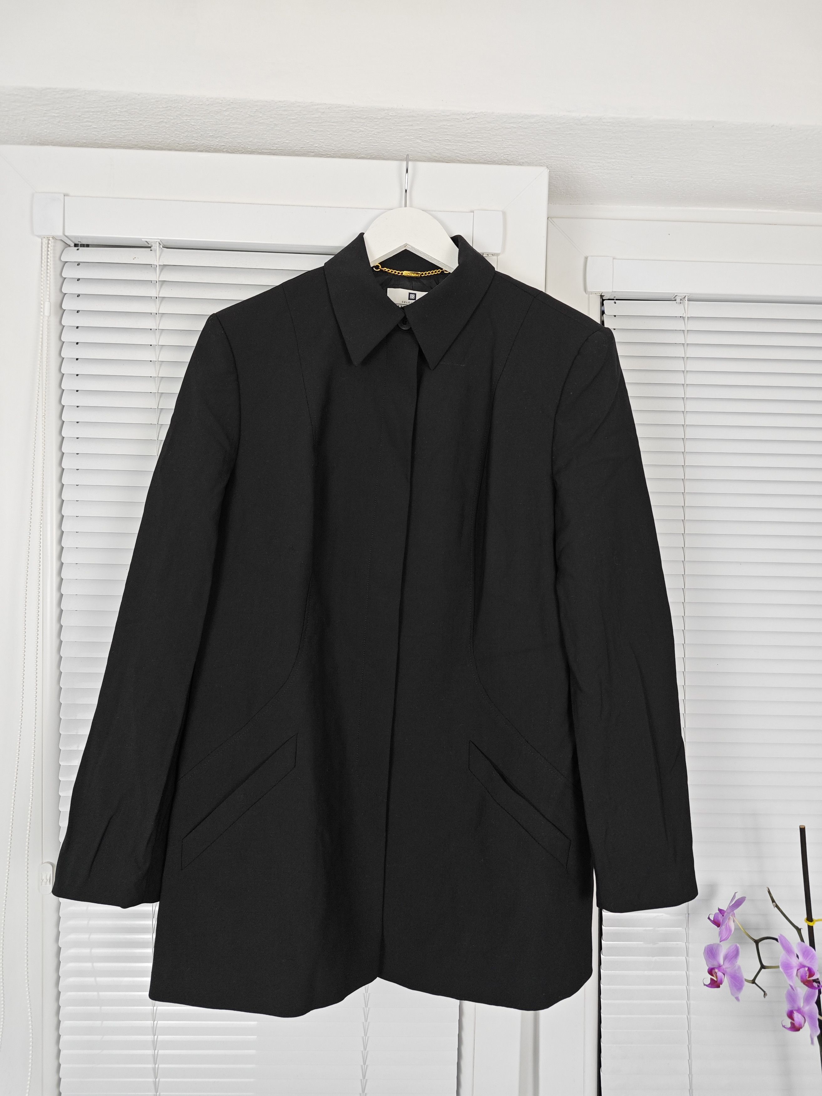 Givenchy Givenchy Vintage Luxury Blazer Size M / US 6-8 / IT 42-44 - 1 Thumbnail