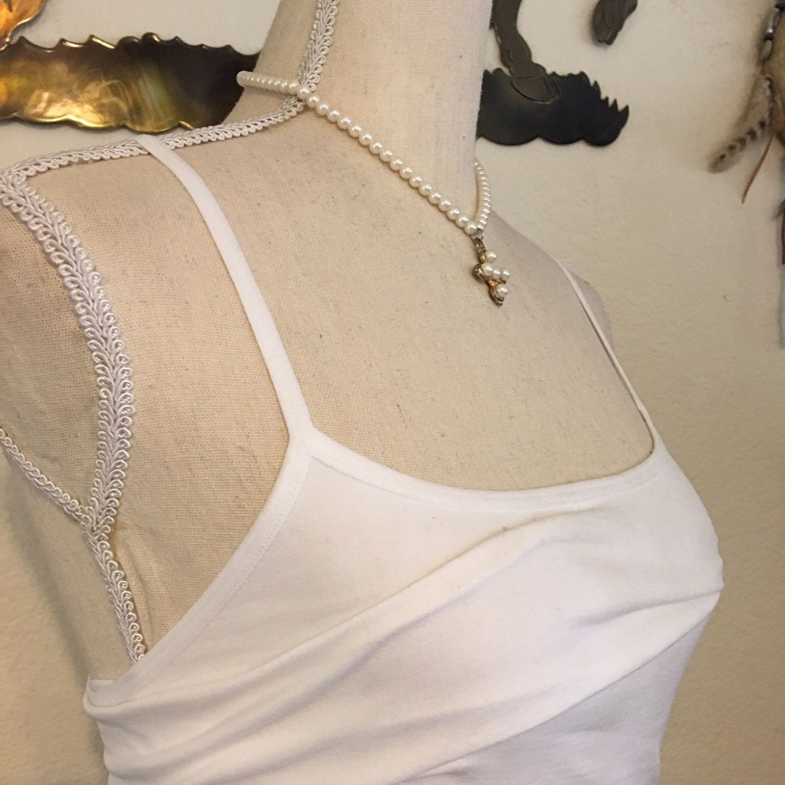 Vintage Vintage pearl and gold pendant on pearl necklace Size ONE SIZE - 2 Thumbnail
