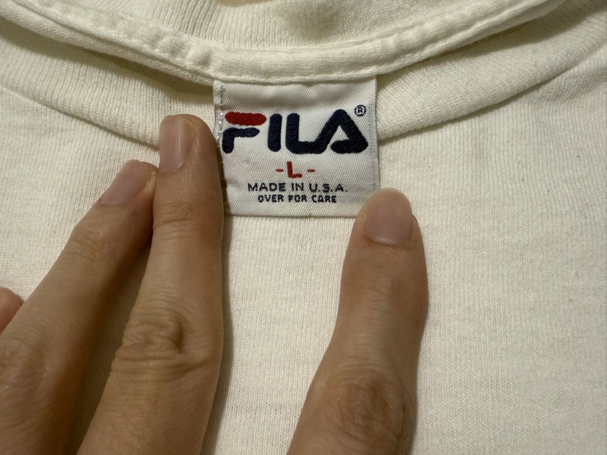 Fila × Vintage Vintage 90s FILA Grant Hill T Shirt Size US L / EU 52-54 / 3 - 3 Thumbnail