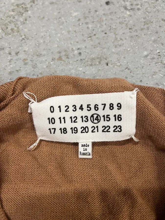 Maison Margiela Maison Margiela Brown Signature Padded Camel Sweater Size US M / EU 48-50 / 2 - 8 Thumbnail