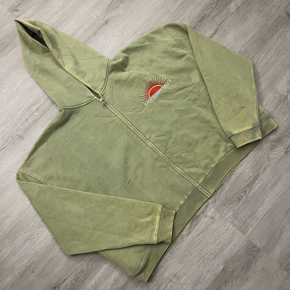 ウェア Grailed Streetwear × The GV Gallery × Vintage The GV Gallery Raspberry