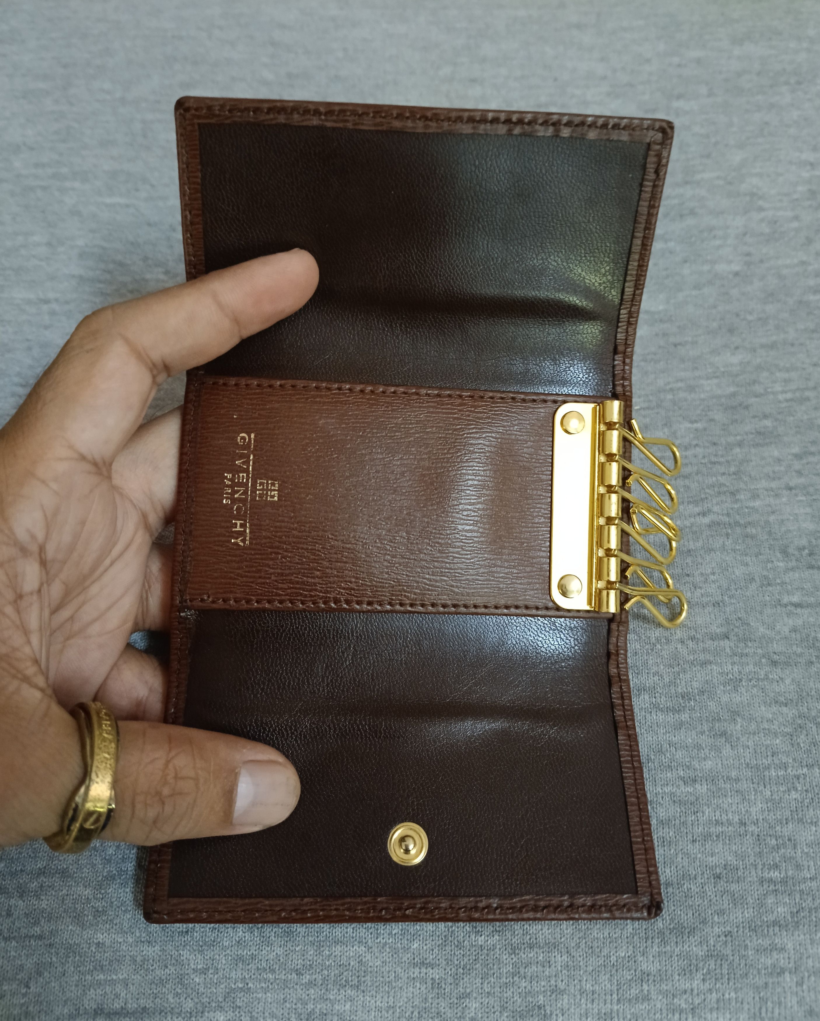 Givenchy GIVENCHY GENTLEMAN LEATHER KEY HOLDER Size ONE SIZE - 5 Thumbnail